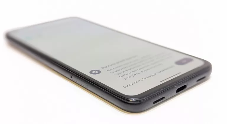 telefon-google-pixel-4a-g025n-6128gb-single-sim-pamiec-ram-202865-214117