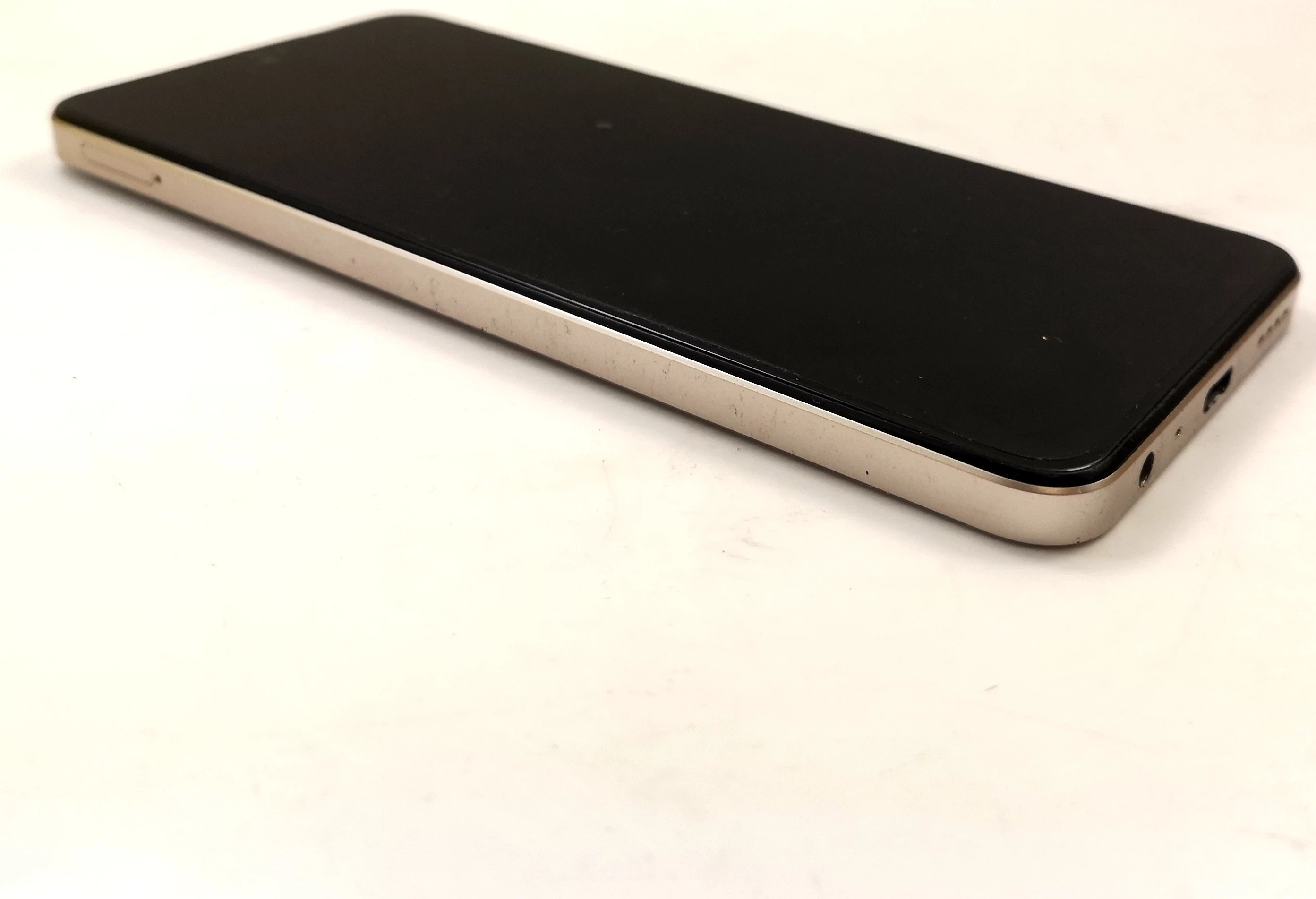 telefon-realme-c55-6128gb-typ-202685-212929