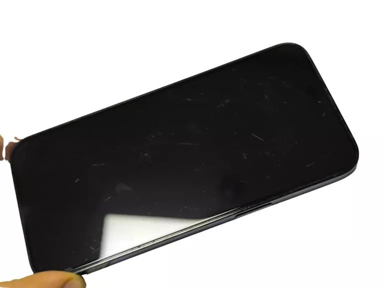 telefon-iphone-14-pro-max-6128gb-opis-przekatna-ekranu-670