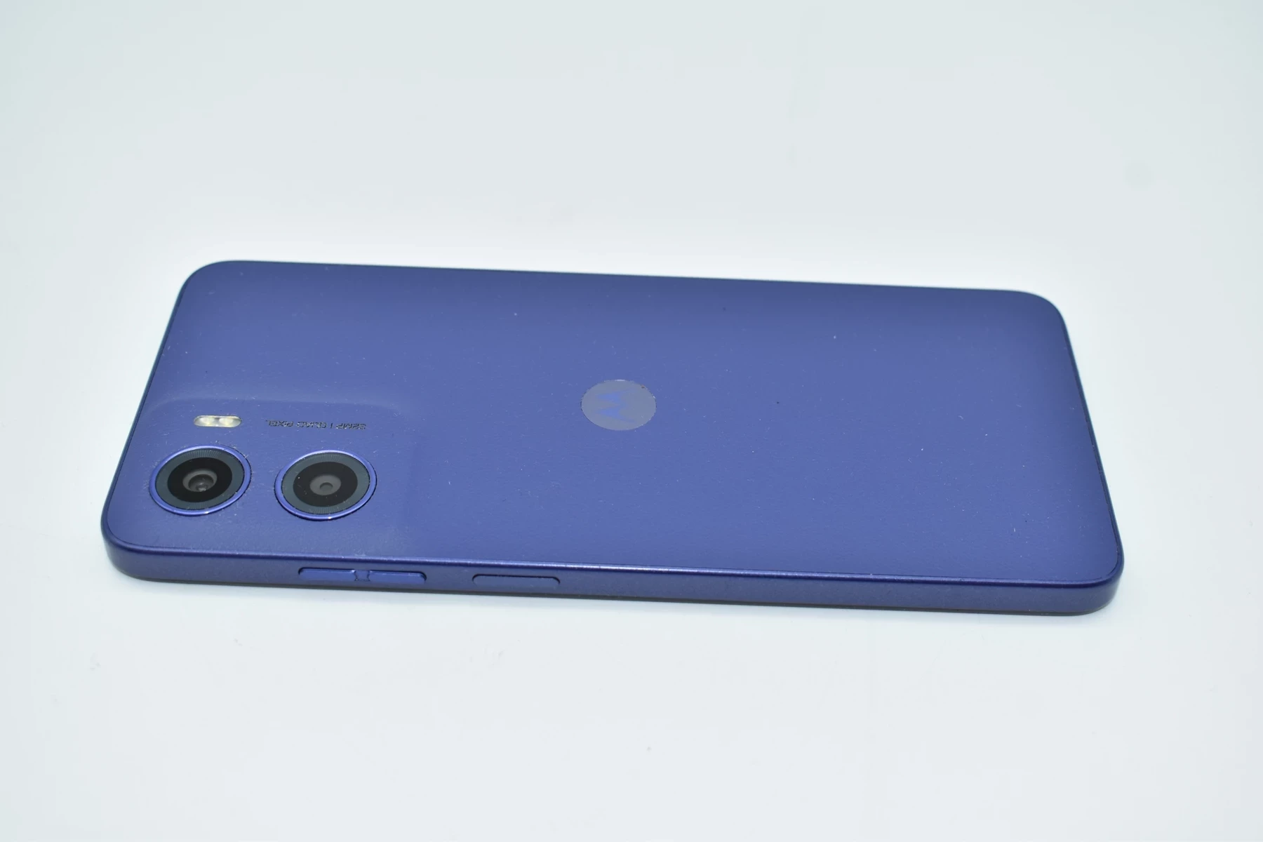 telefon-motorola-moto-e15-64gb2gb-xt2523-6-pudelko-kod-producenta-pb6s0013fr