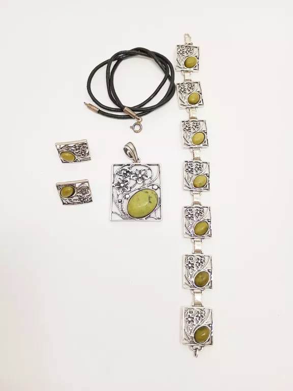 srebrny-komplet-bizuterii-z-zielonymi-kamykami-retro-925-299g-hubska-82-wroclaw