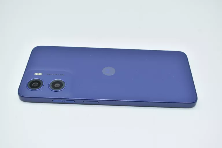 telefon-motorola-moto-e15-64gb2gb-xt2523-6-pudelko-kod-producenta-pb6s0013fr