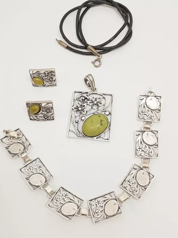 srebrny-komplet-bizuterii-z-zielonymi-kamykami-retro-925-299g-material-15835-4