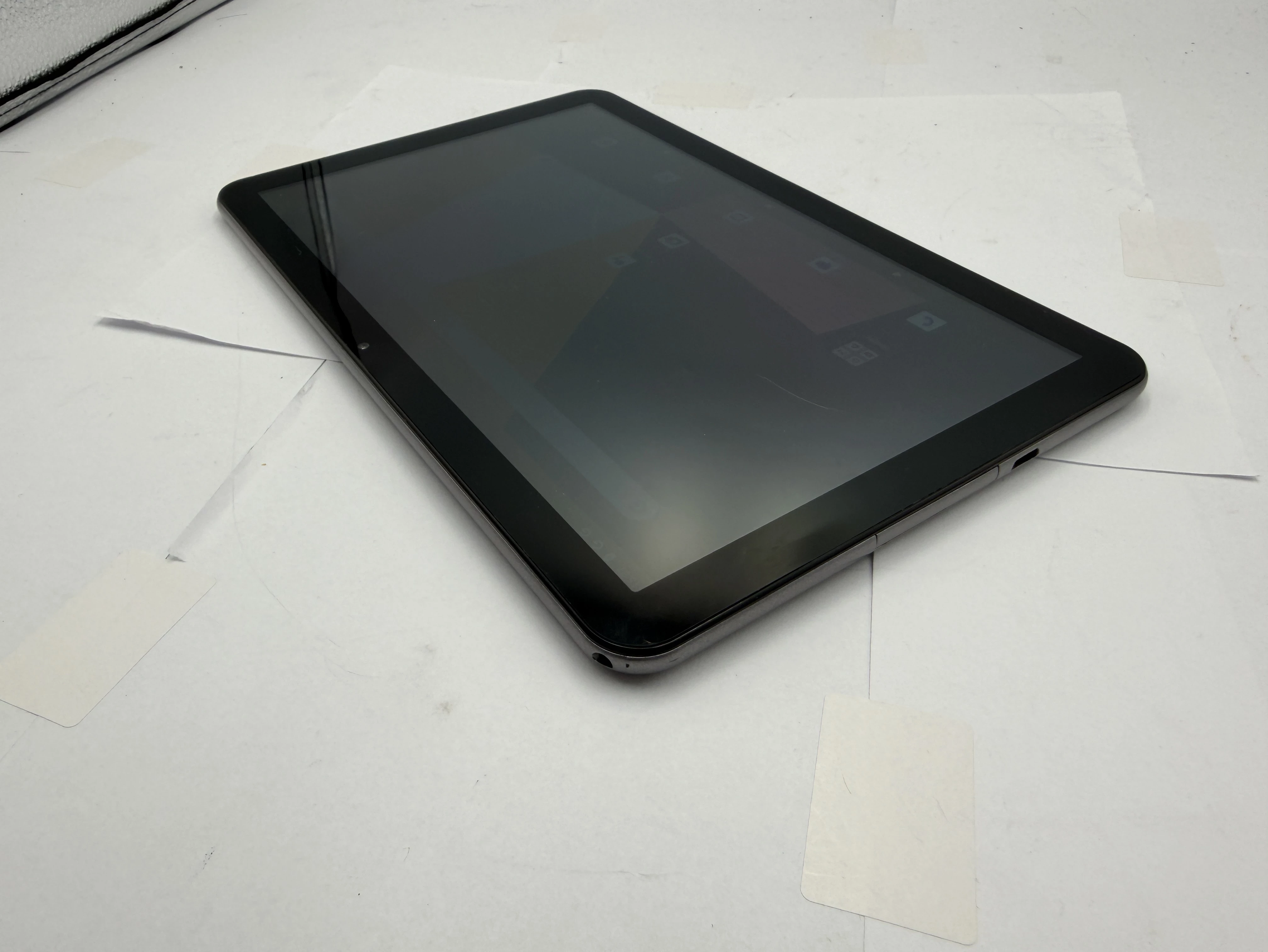 tablet-umax-visionbook-10c-lte-pud-kod-producenta-umm240101