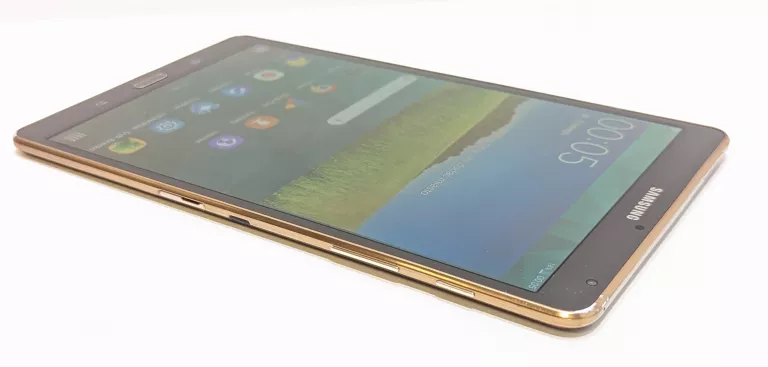 tablet-samsung-galaxy-tab-s-84-t700-316gb-system-operacyjny-16332-1