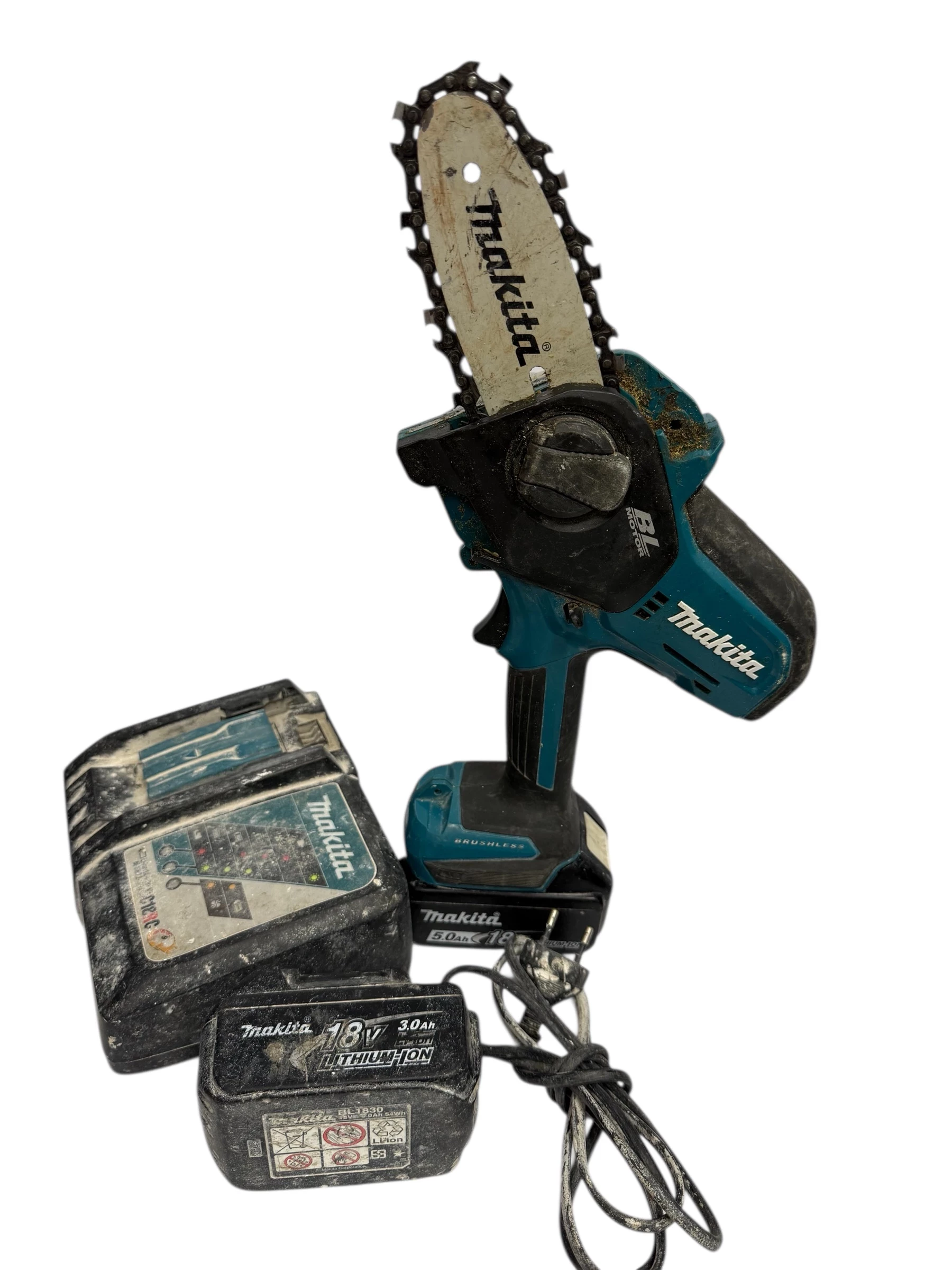 mala-pila-aku-makita-duc101-2aku-lad-tanio-3-maja-10-myslenice-kotkiewicz-sj