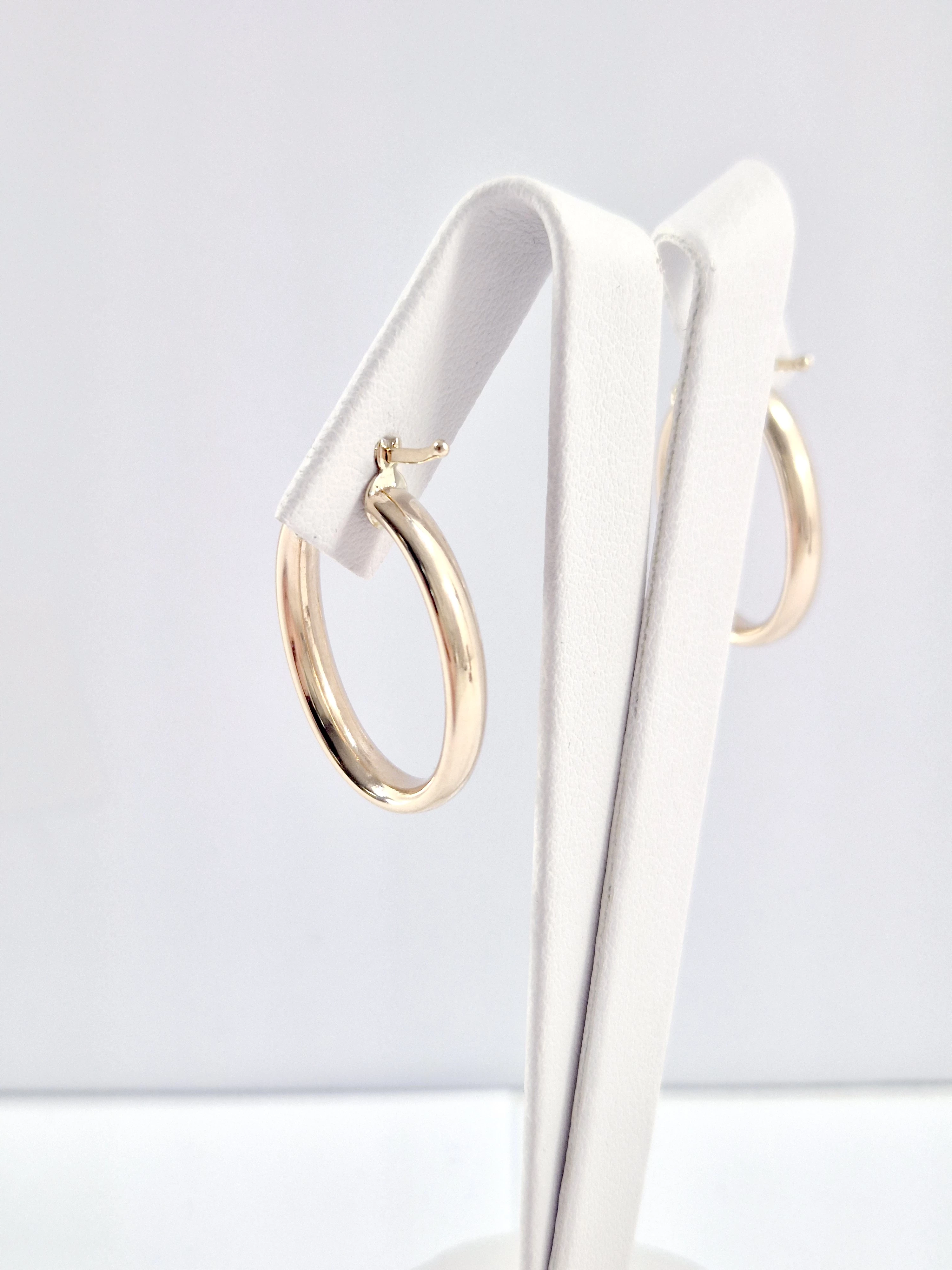 zlote-nienoszone-kolczyki-585-206g-motyw-129129-14