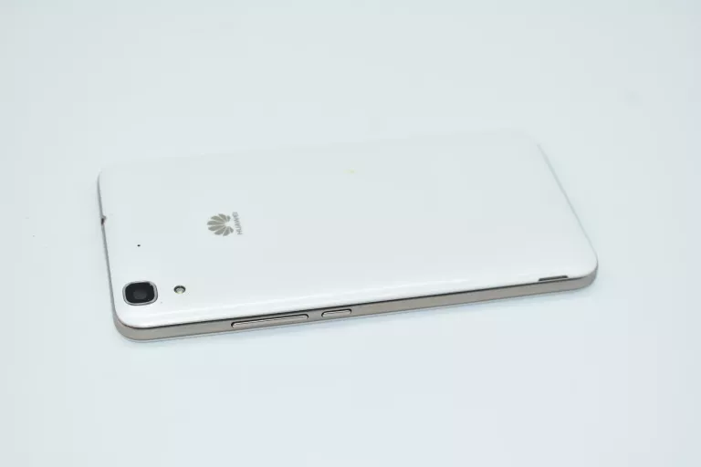 telefon-huawei-y6-scl-l01-pudelko-typ-202685-212929