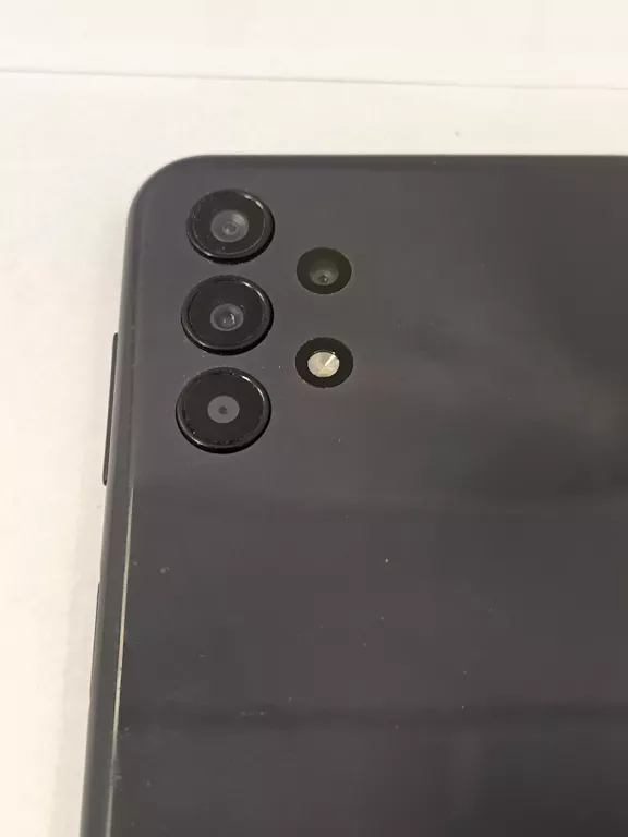 telefon-samsung-a13-typ-202685-212929