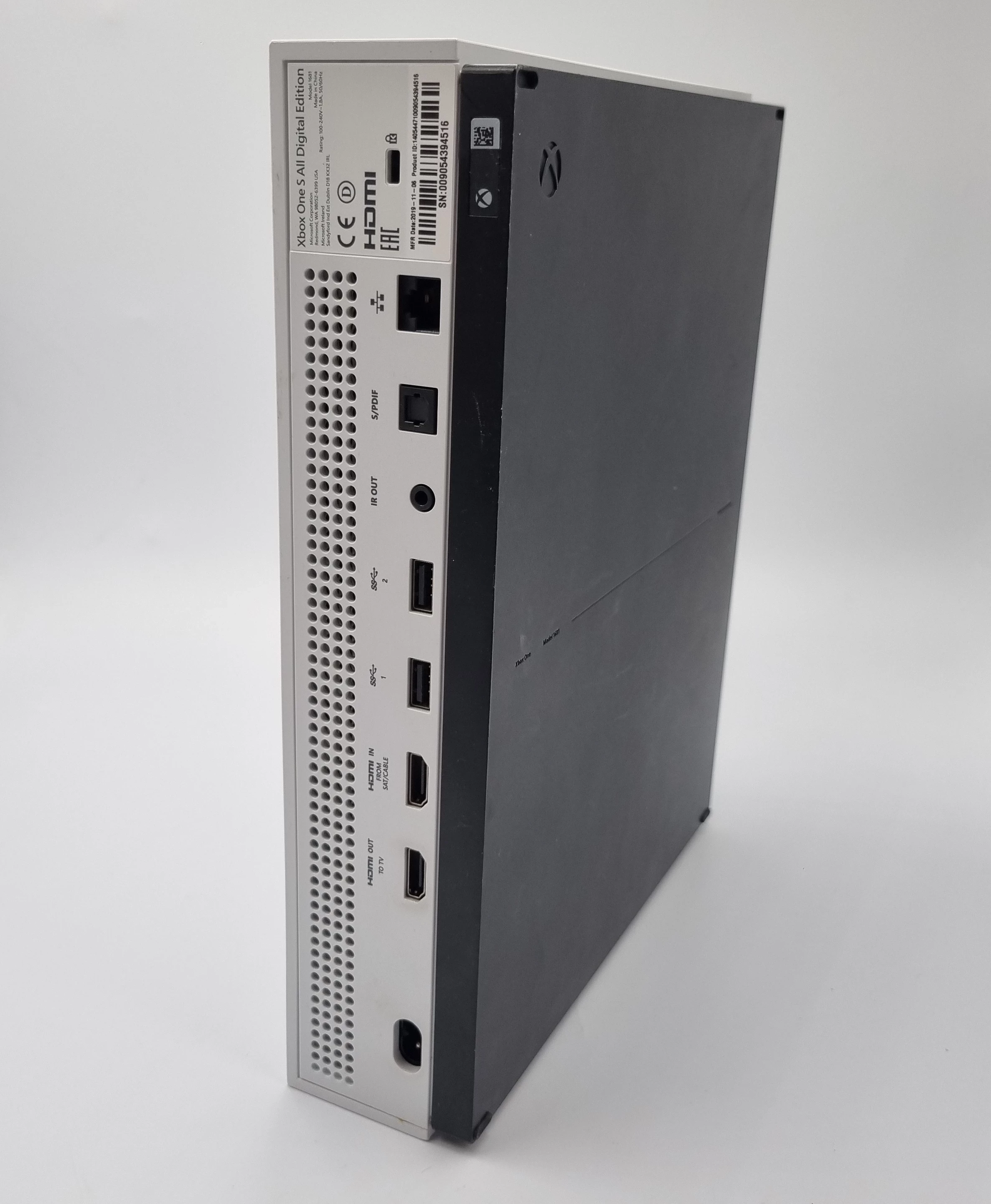 konsola-xbox-one-s-500gb-liczba-kontrolerow-w-zestawie-205994-225550