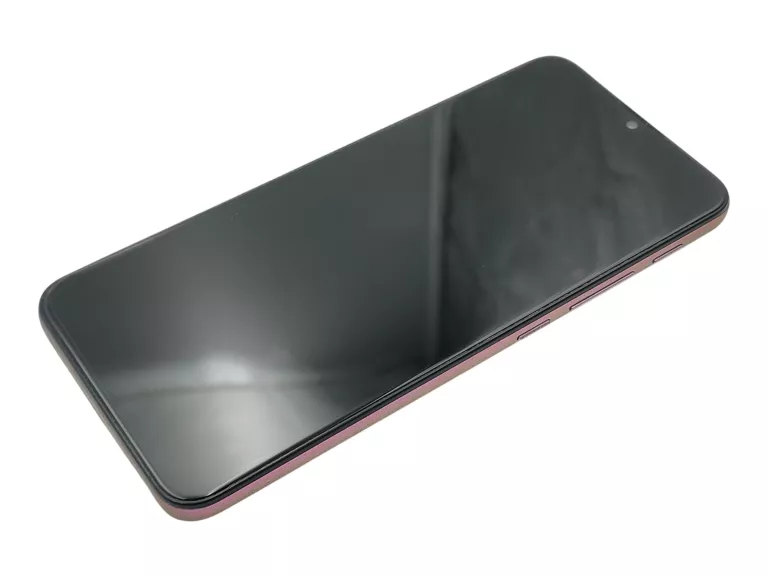 telefon-motorola-moto-g30-xt2129-2-6128gb-65-5000-mah-wolny-rynek-przekatna-ekranu-650