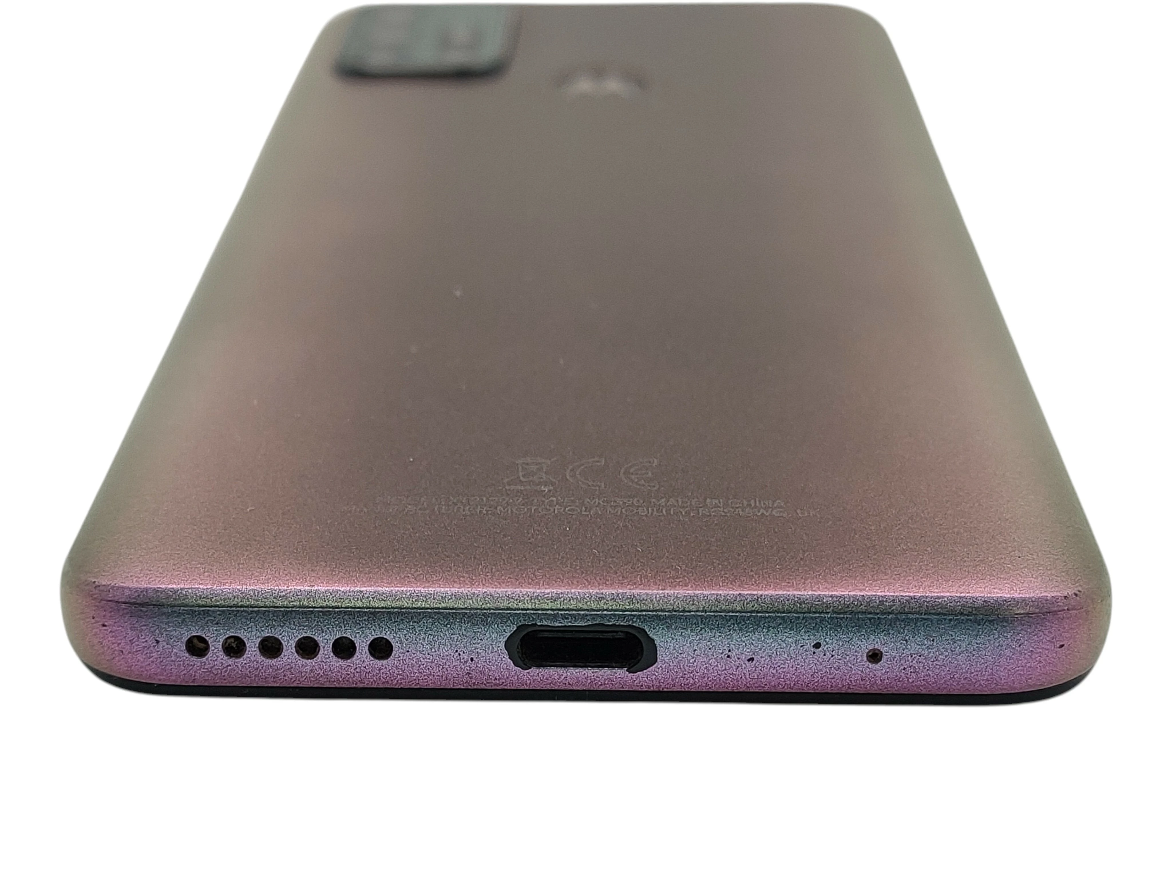 telefon-motorola-moto-g30-xt2129-2-6128gb-65-5000-mah-wolny-rynek-ean-gtin-840023212680