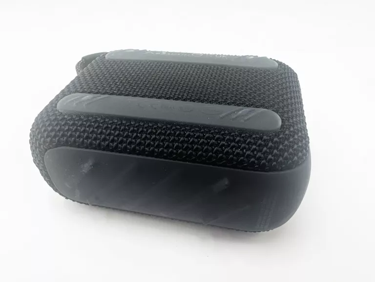 glosnik-jbl-go-4-moc-420