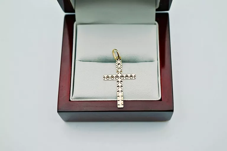 sliczny-zloty-krzyzyk-pr333-8k-052g-bukowska-118-poznan