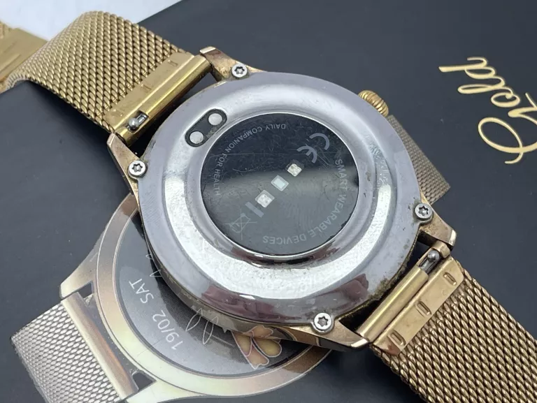 smartwatch-maxcom-gold-model-249460-1646311