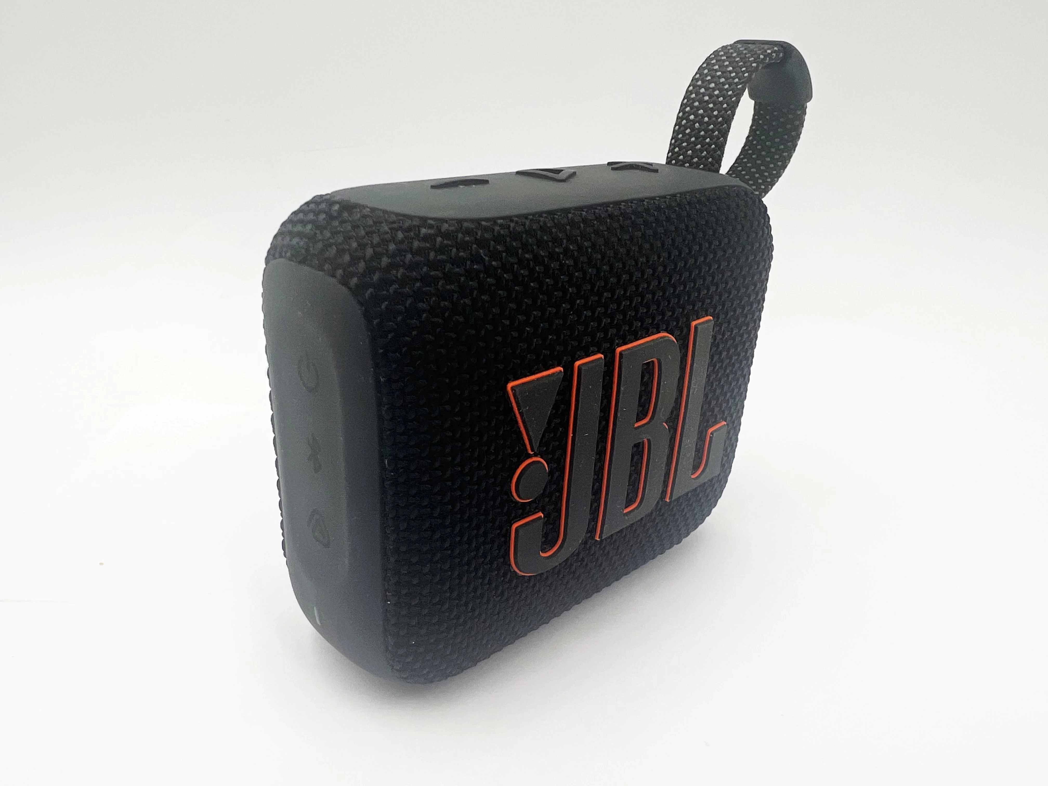 glosnik-jbl-go-4-stan-11323-2