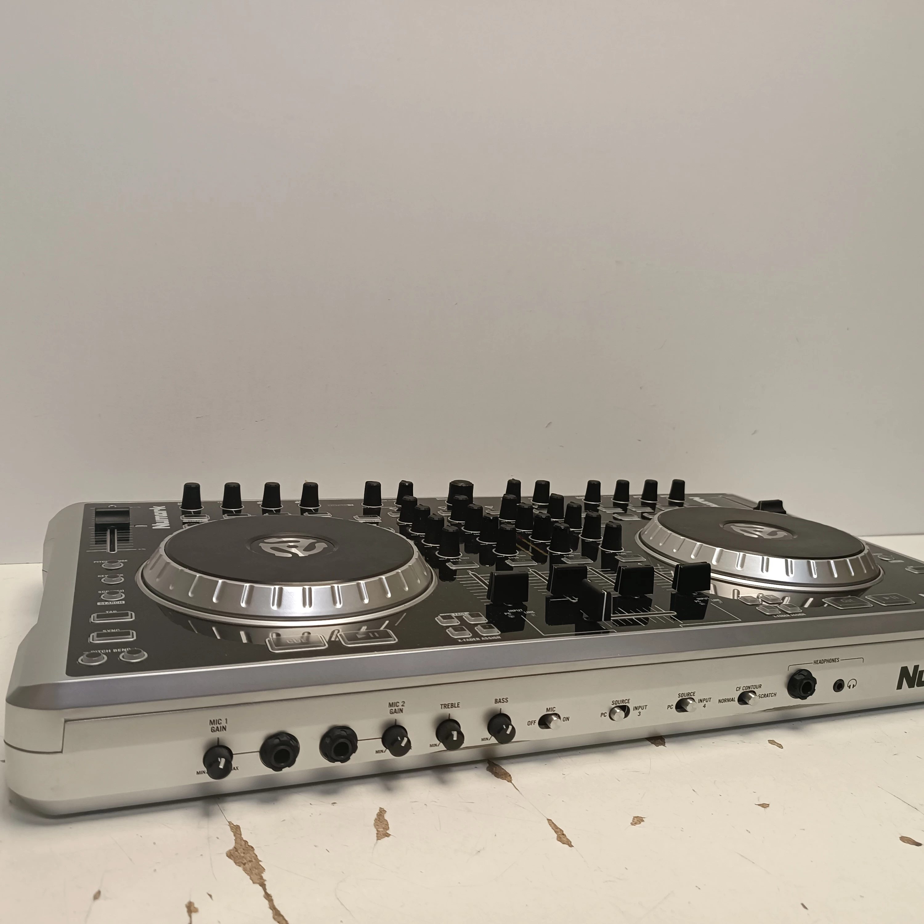 kontroler-dj-numark-n4-kod-producenta-n4