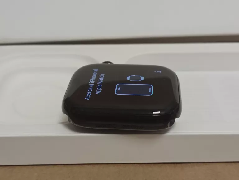 smartwatch-apple-watch-seria-10-42mm-gw-model-249460-1922738