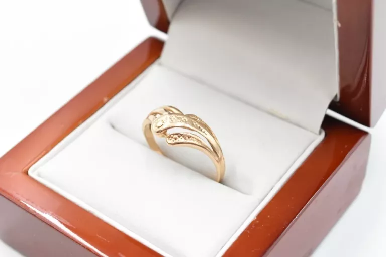 zloty-pierscionek-194-585pr-16r-targowa-72-warszawa