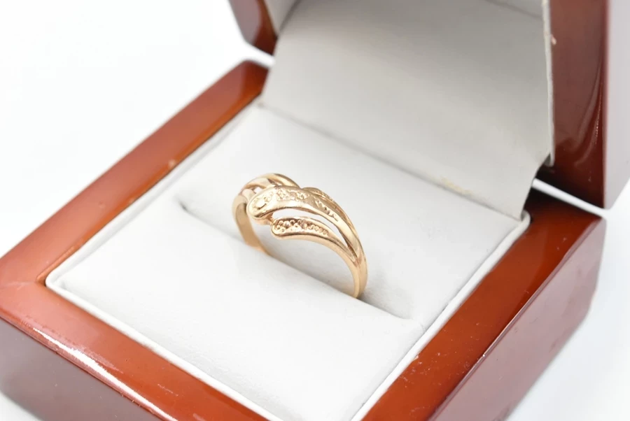 zloty-pierscionek-194-585pr-16r-targowa-72-warszawa