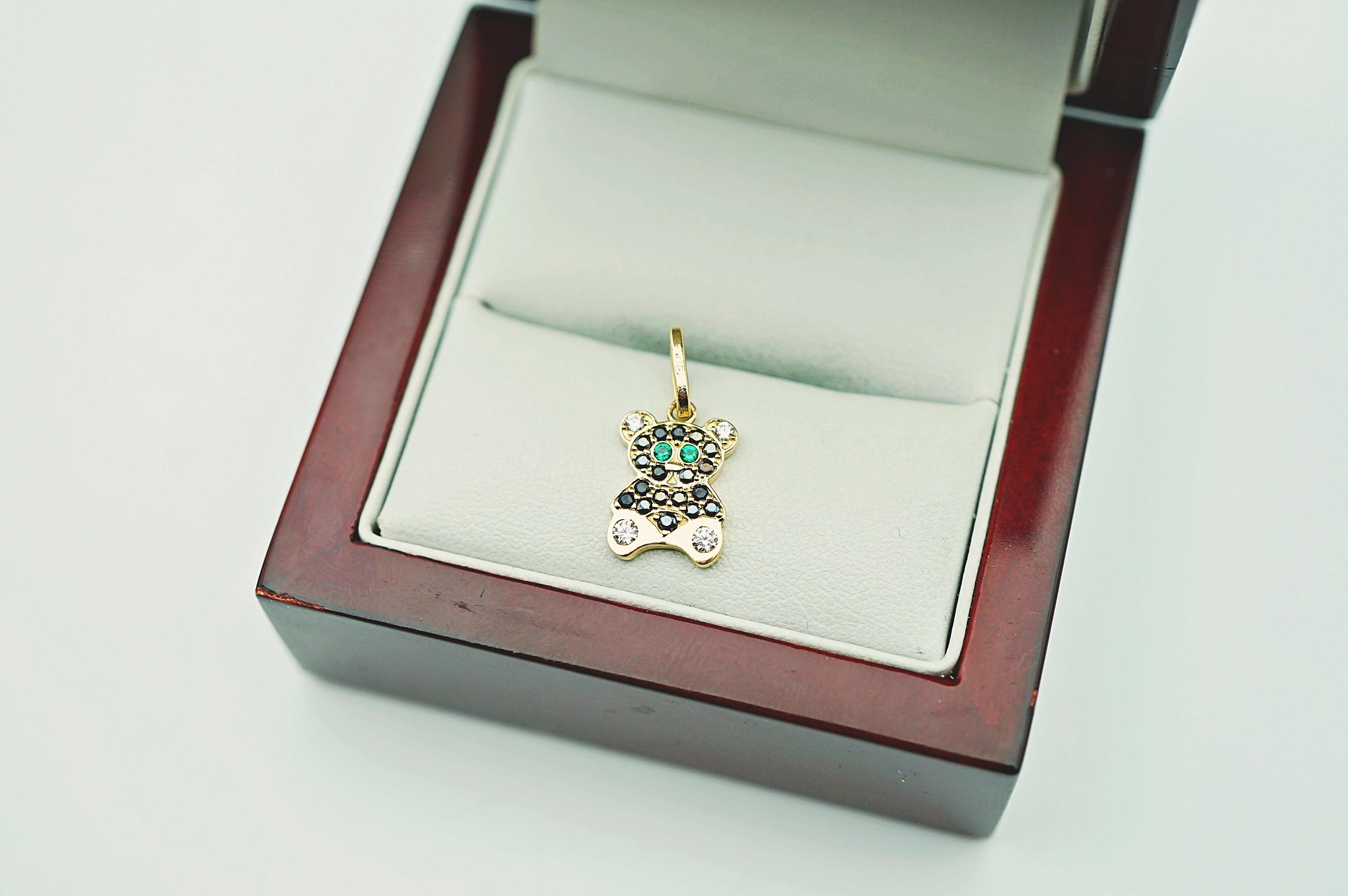 zloat-zawieszka-mis-z-cyrkonia-i-onyksem-585109g-osiedle-czecha-96-poznan