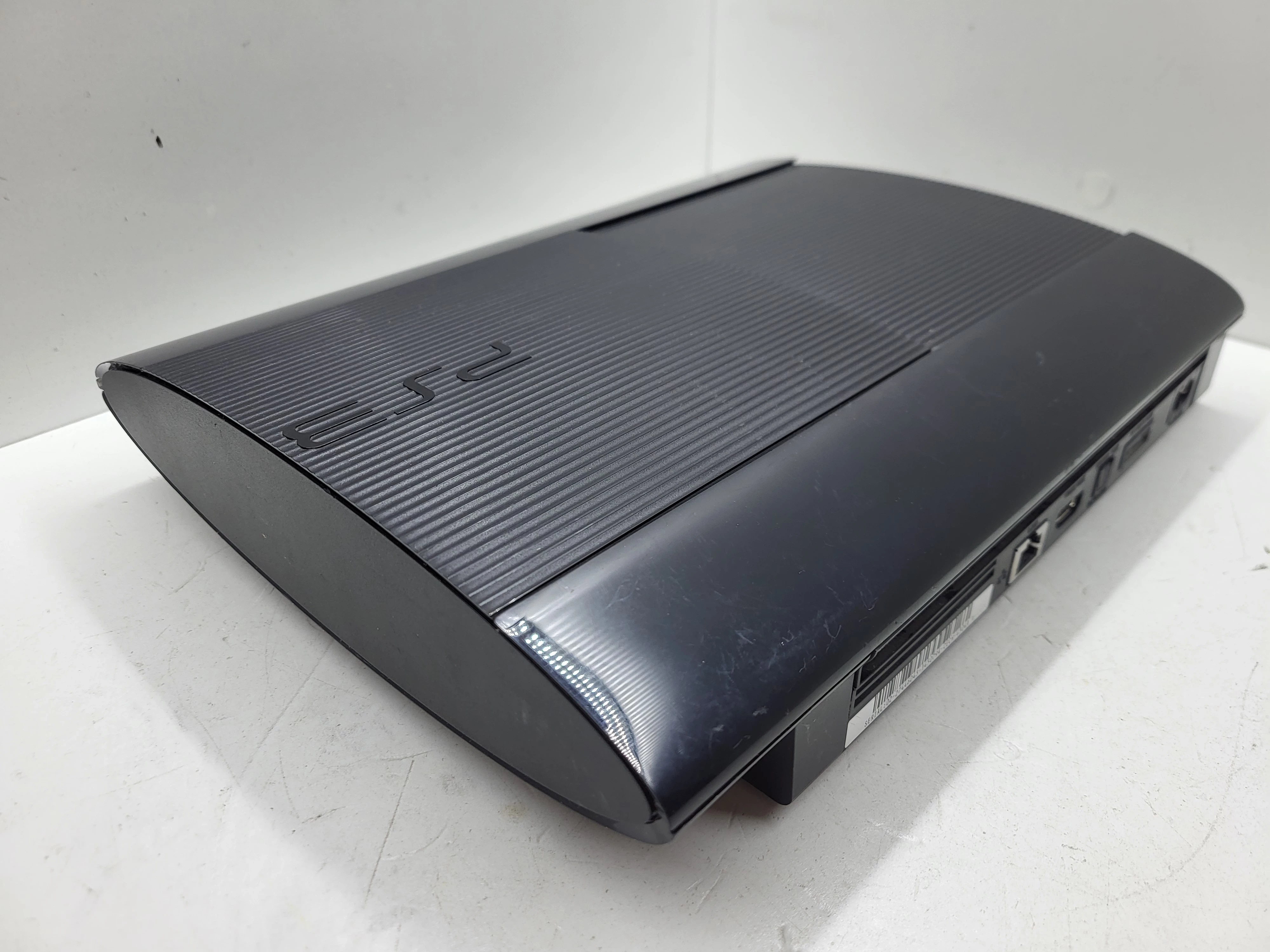 konsola-ps3-superslim-12gb-brak-pada-ean-gtin-711719992424