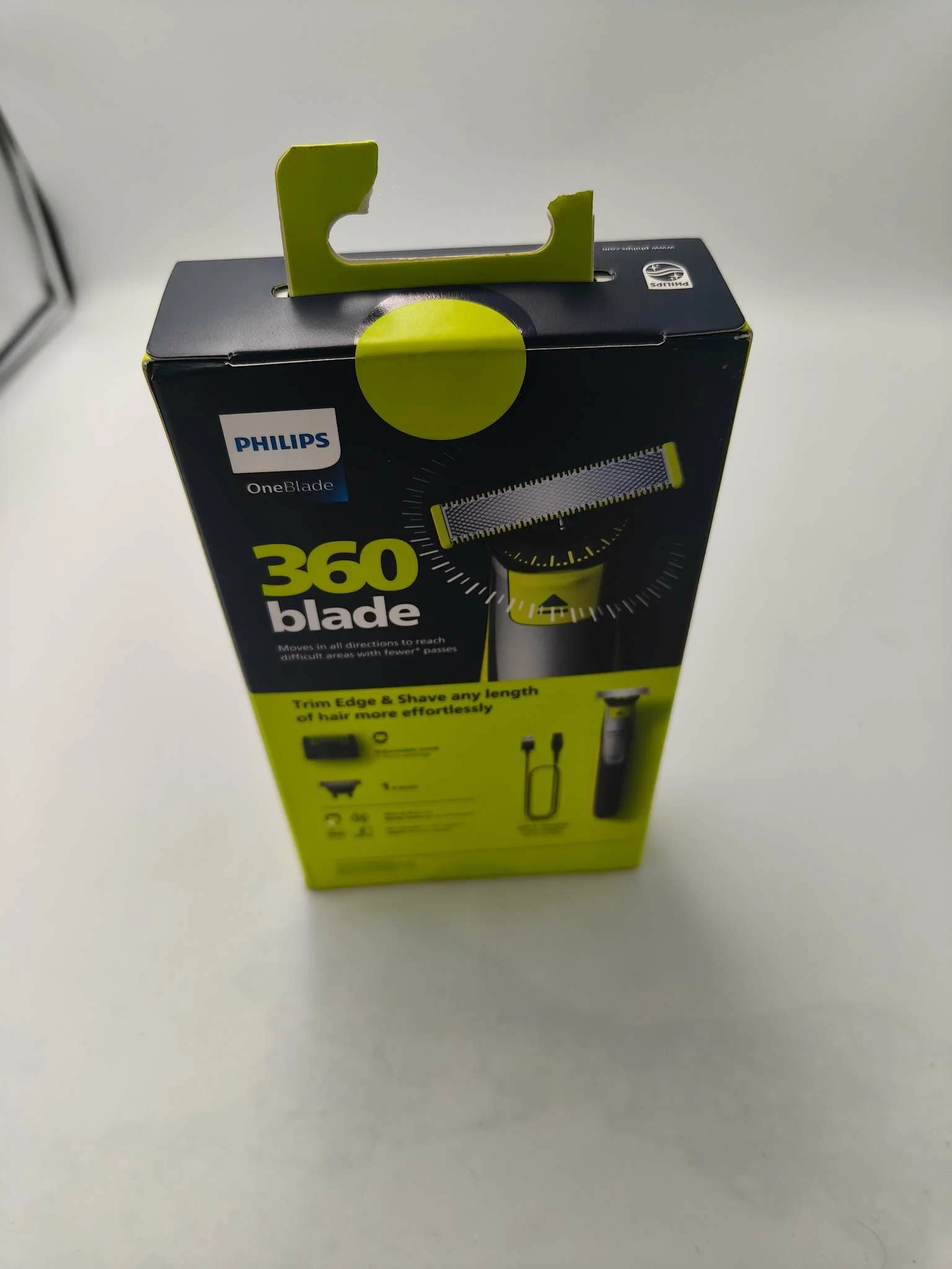 golarka-philips-oneblade-360-nasadka-grzebieniowa-5w1-qp273423-typ-612-385389