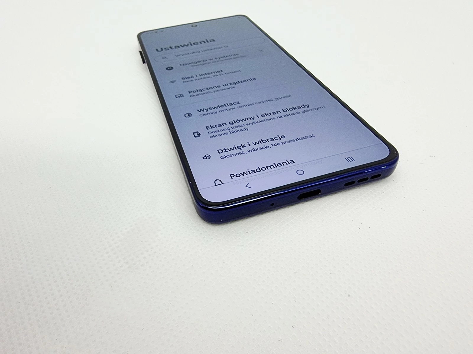 motorola-moto-g86-power-5g-12256gb-przekatna-ekranu-667