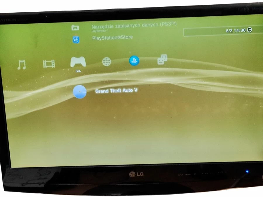 konsola-ps3-cech-2504b-320gb-2-pady-gra-gta-v-liczba-kontrolerow-w-zestawie-205994-225550