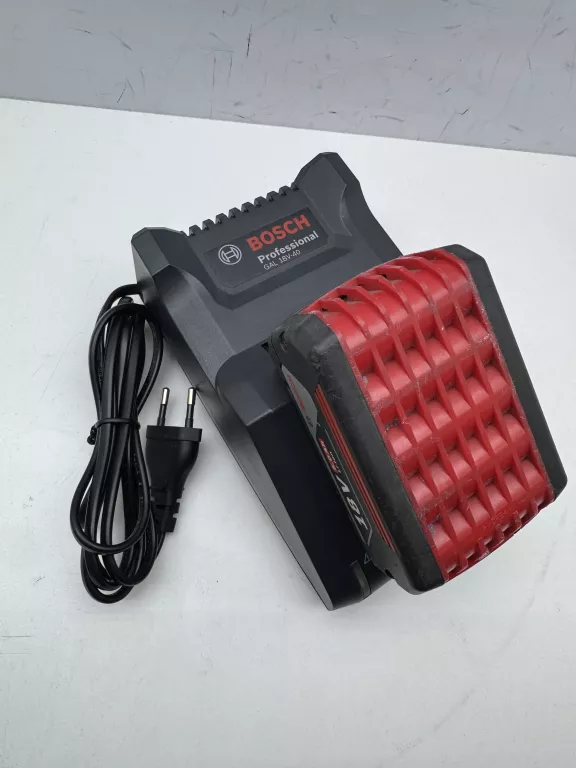 akumulator-bosch-gba-18v-5ah-ladowarka-bosch-gal-18v-40-napiecie-v-128551-6