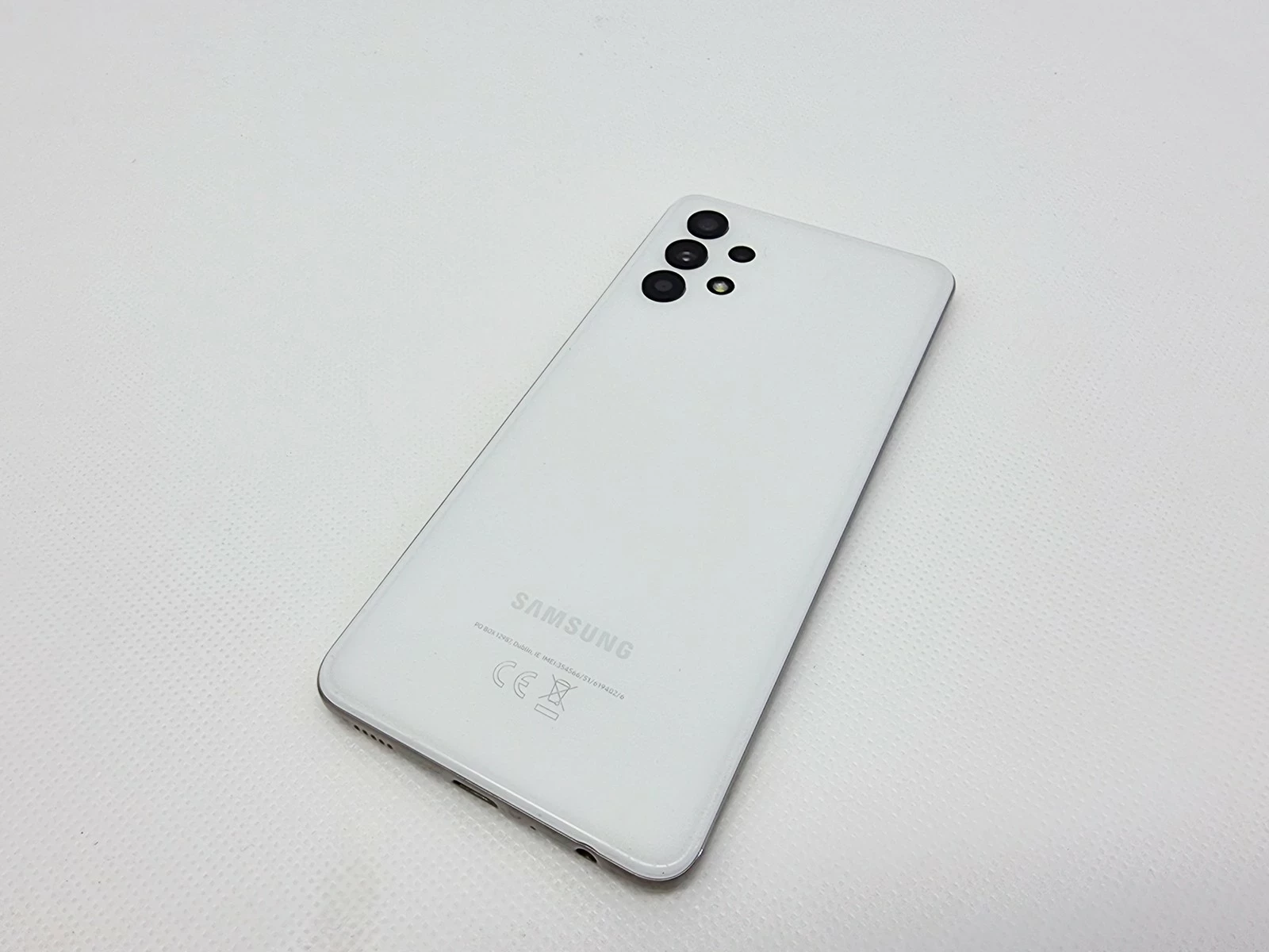 samsung-galaxy-a32-4128gb-dual-sim-system-operacyjny-4388-1