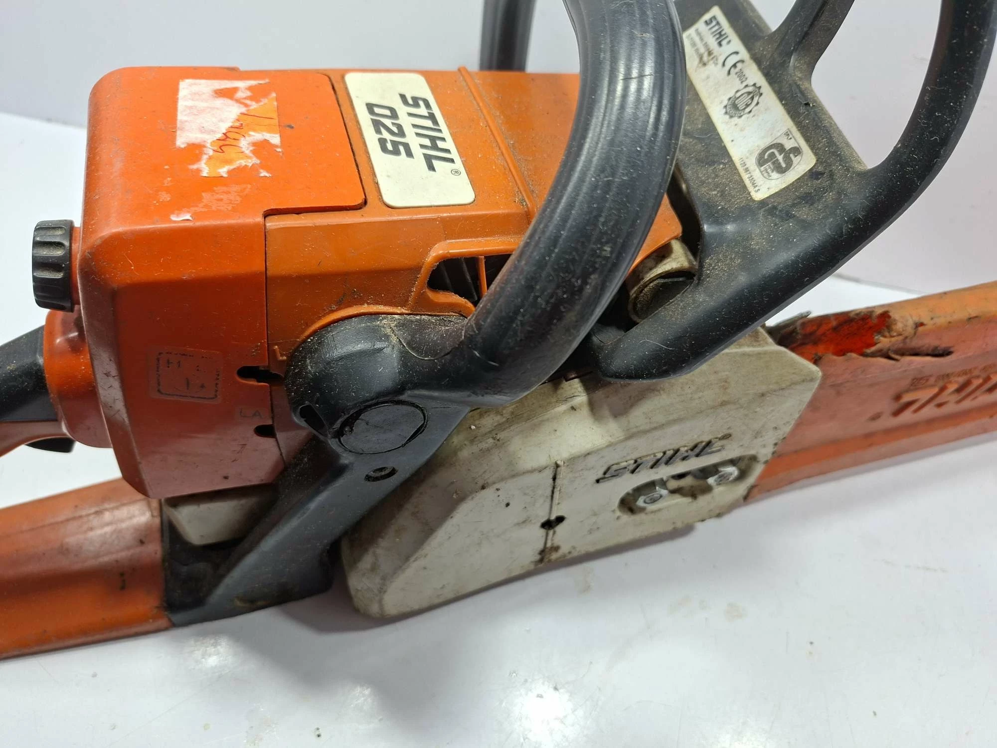 pila-stihl-025c-stan-11323-2