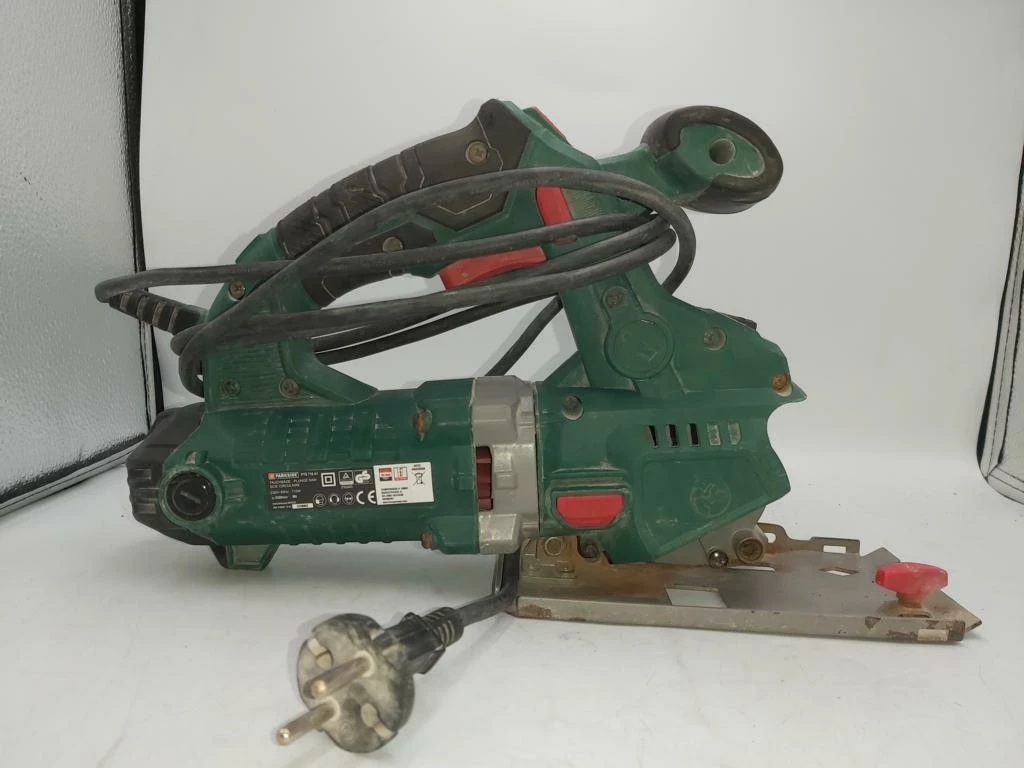 pila-wglebna-zaglebiarka-parkside-pts-710-a1-napiecie-akumulatora-000