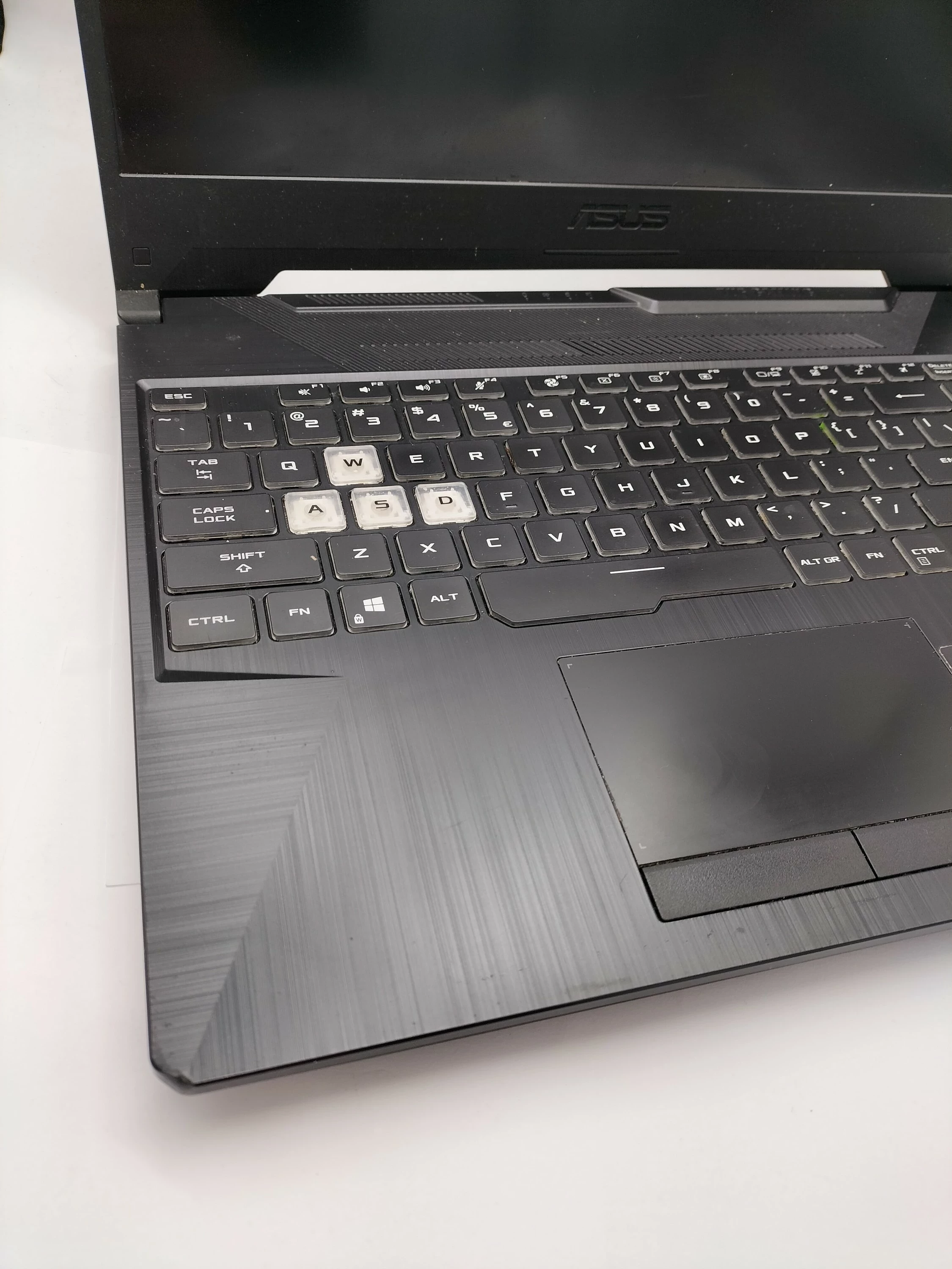 laptop-asus-tuf-gaming-15-fx506l-ean-gtin-4718017958707