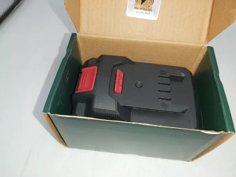 akumulator-parkside-pap-20-b3-20v-4ah-komplet-napiecie-v-128551-307721