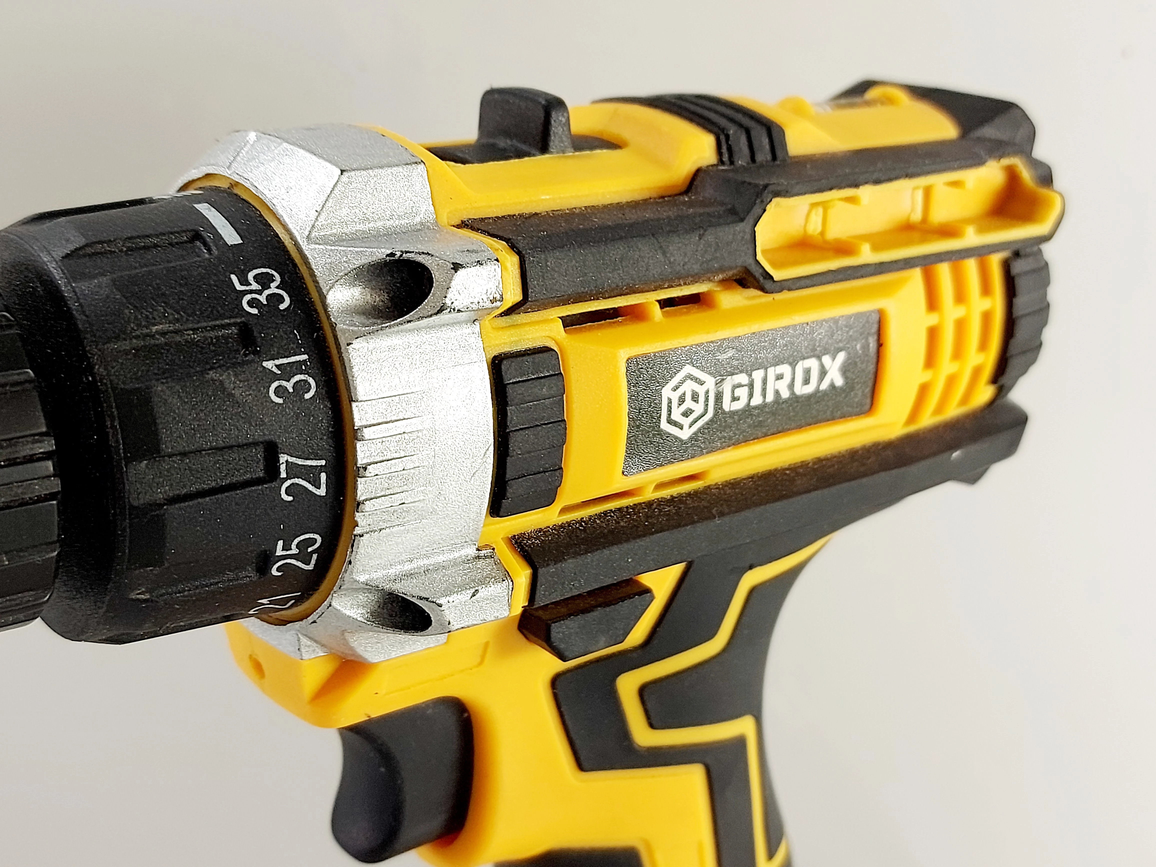 wkretarka-girox-ladowarka-akumulator-rodzaj-silnika-204657-221321