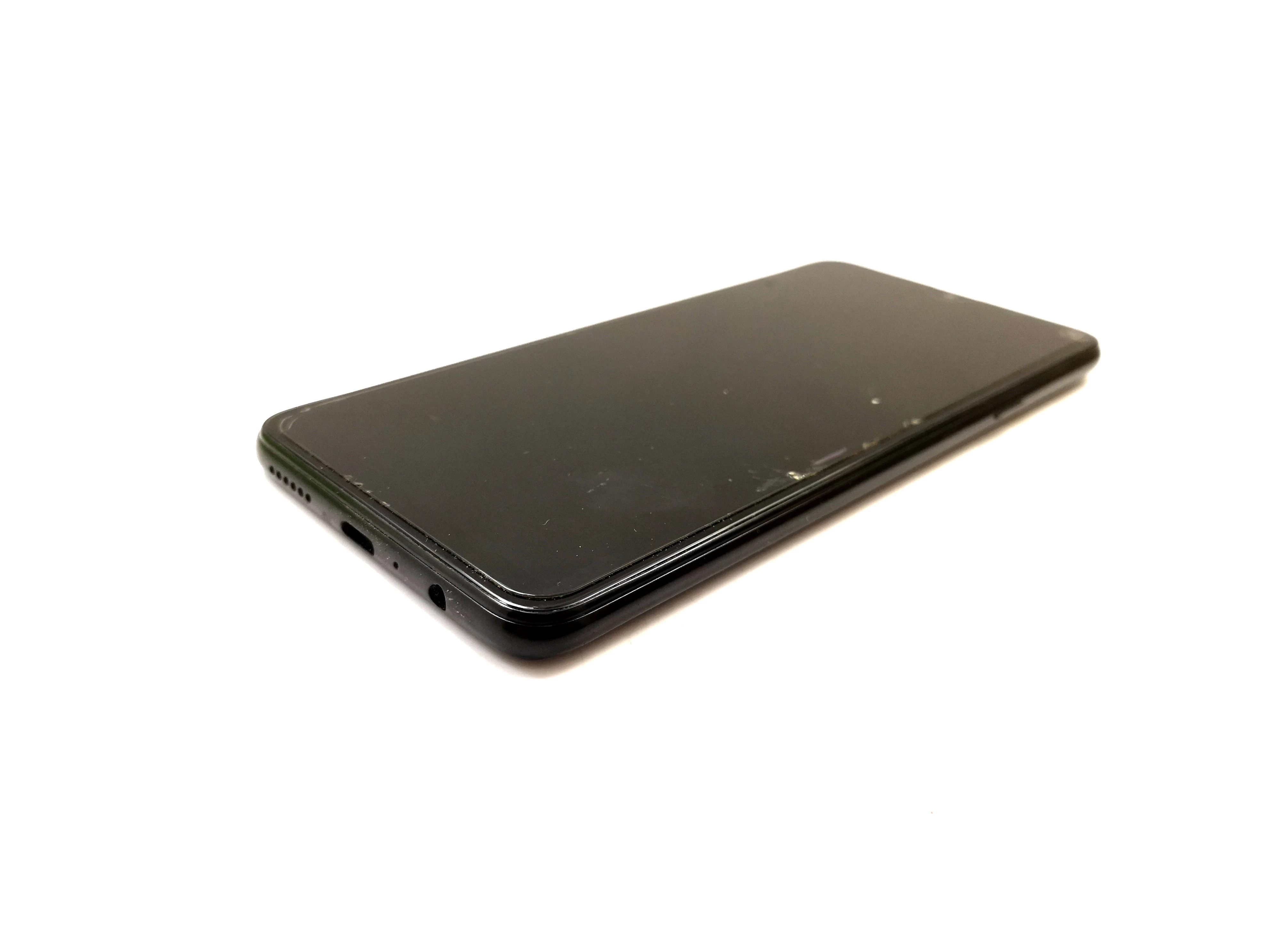 telefon-samsung-galaxy-a20s-332gb-stan-11323-2