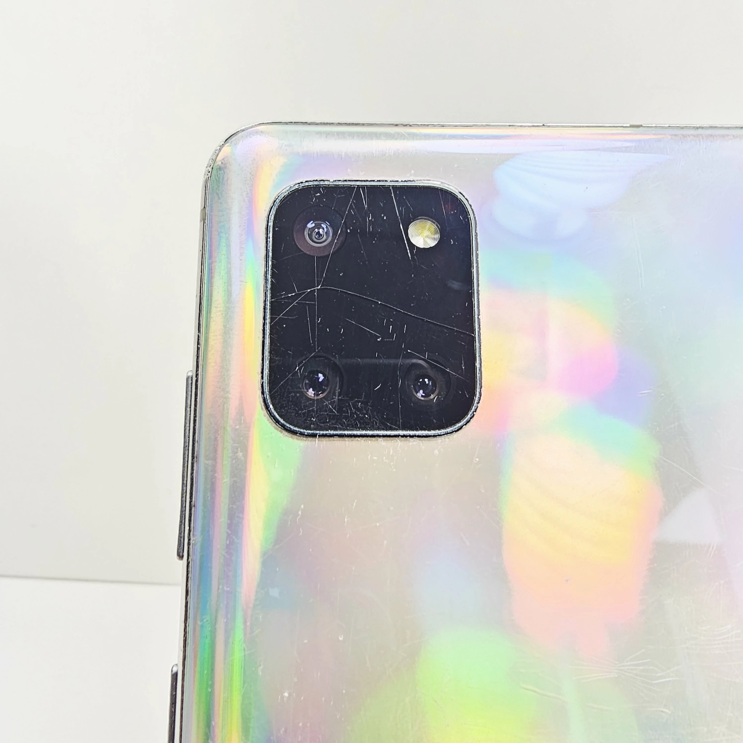 telefon-samsung-galaxy-note-10-light-6128gb-przekatna-ekranu-670