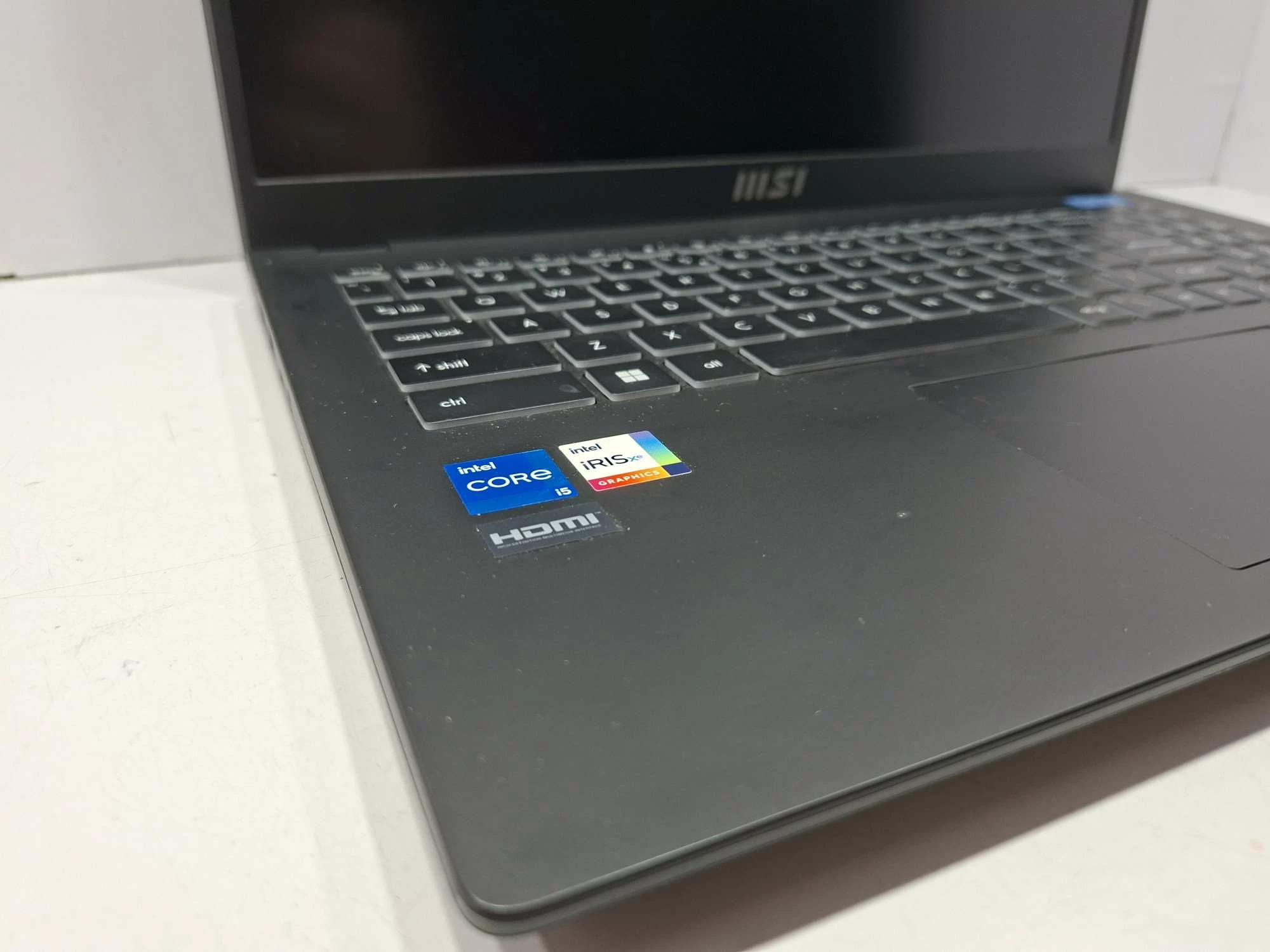 laptop-msi-i5-11th-ms-15h-ean-gtin-4719072651718