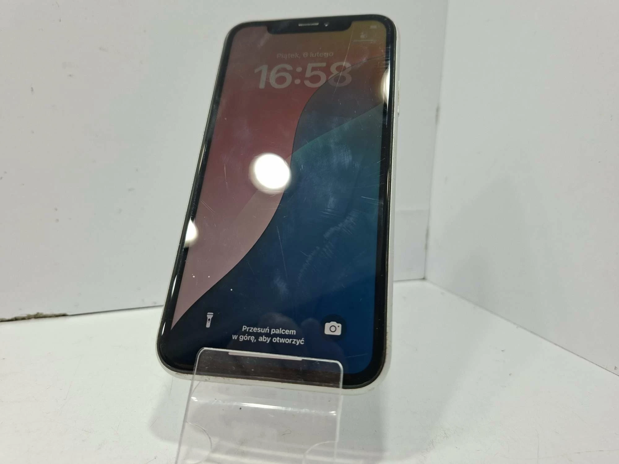 telefon-iphone-xr-128-gb-ean-gtin-190198772367