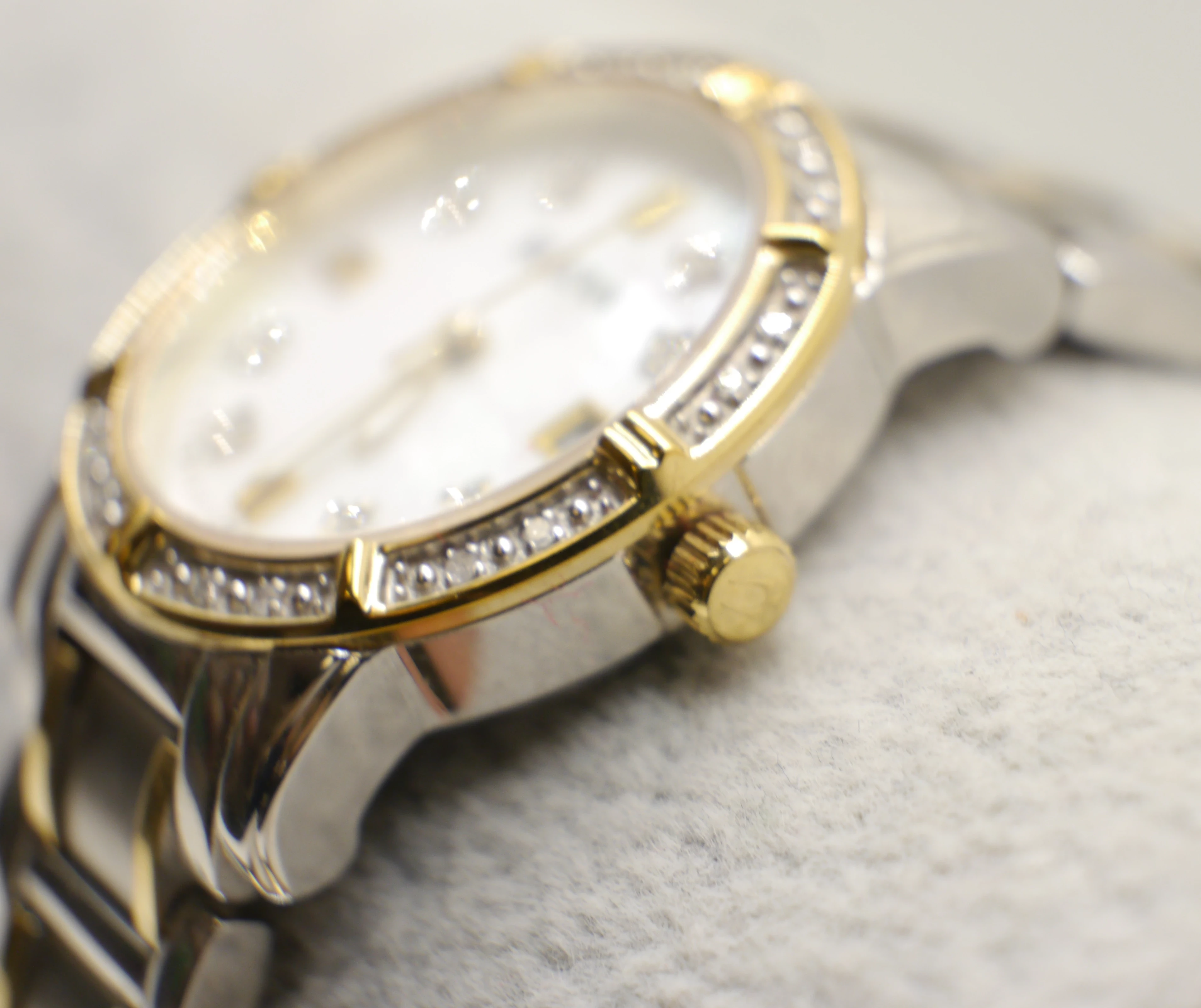 zegarek-bulova-diamond-98w107-funkcje-220-8