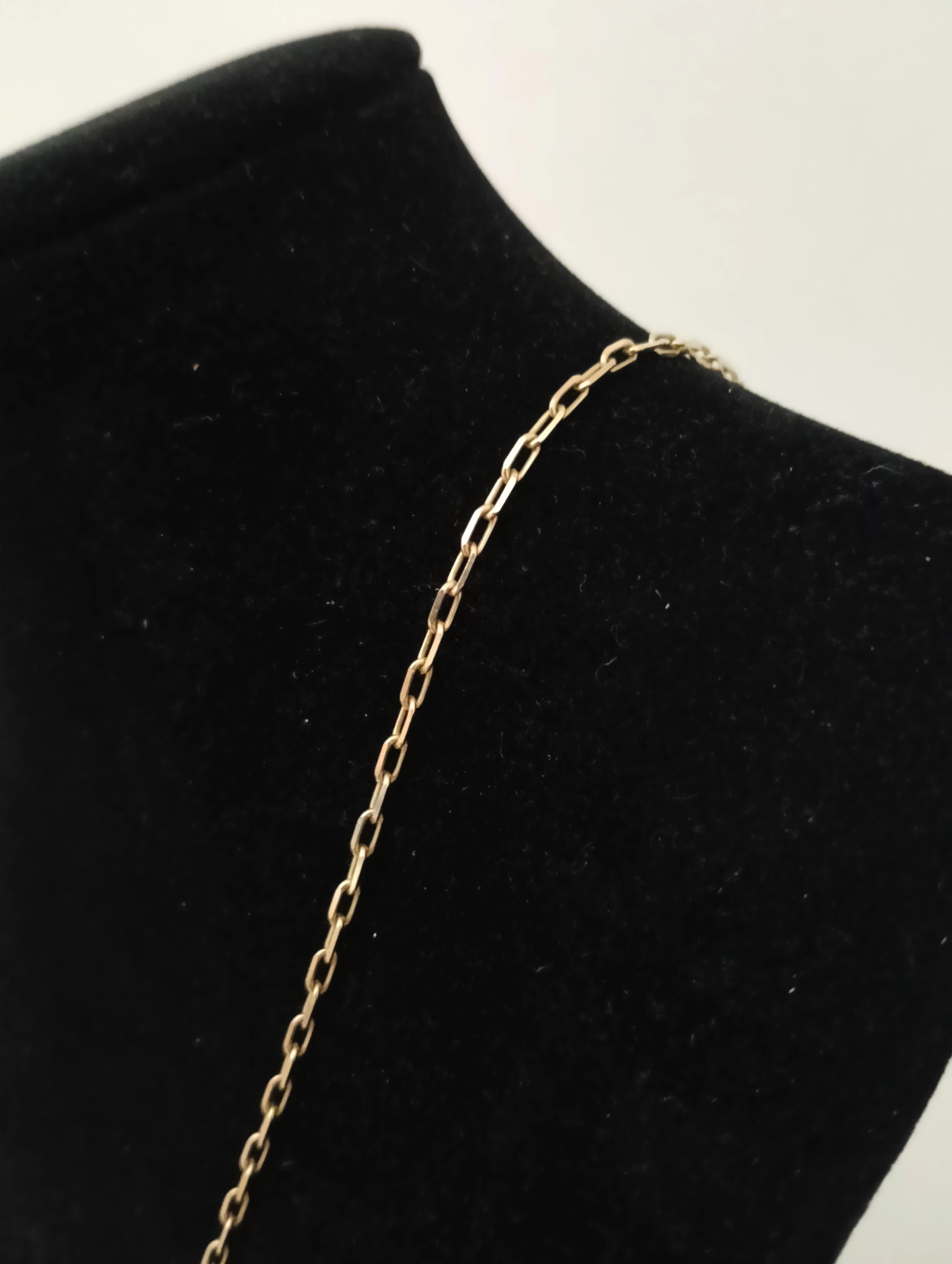 zloty-lancuszek-z-krzyzykiem-585-dlugosc-55cm-dlugosc-calkowita-55