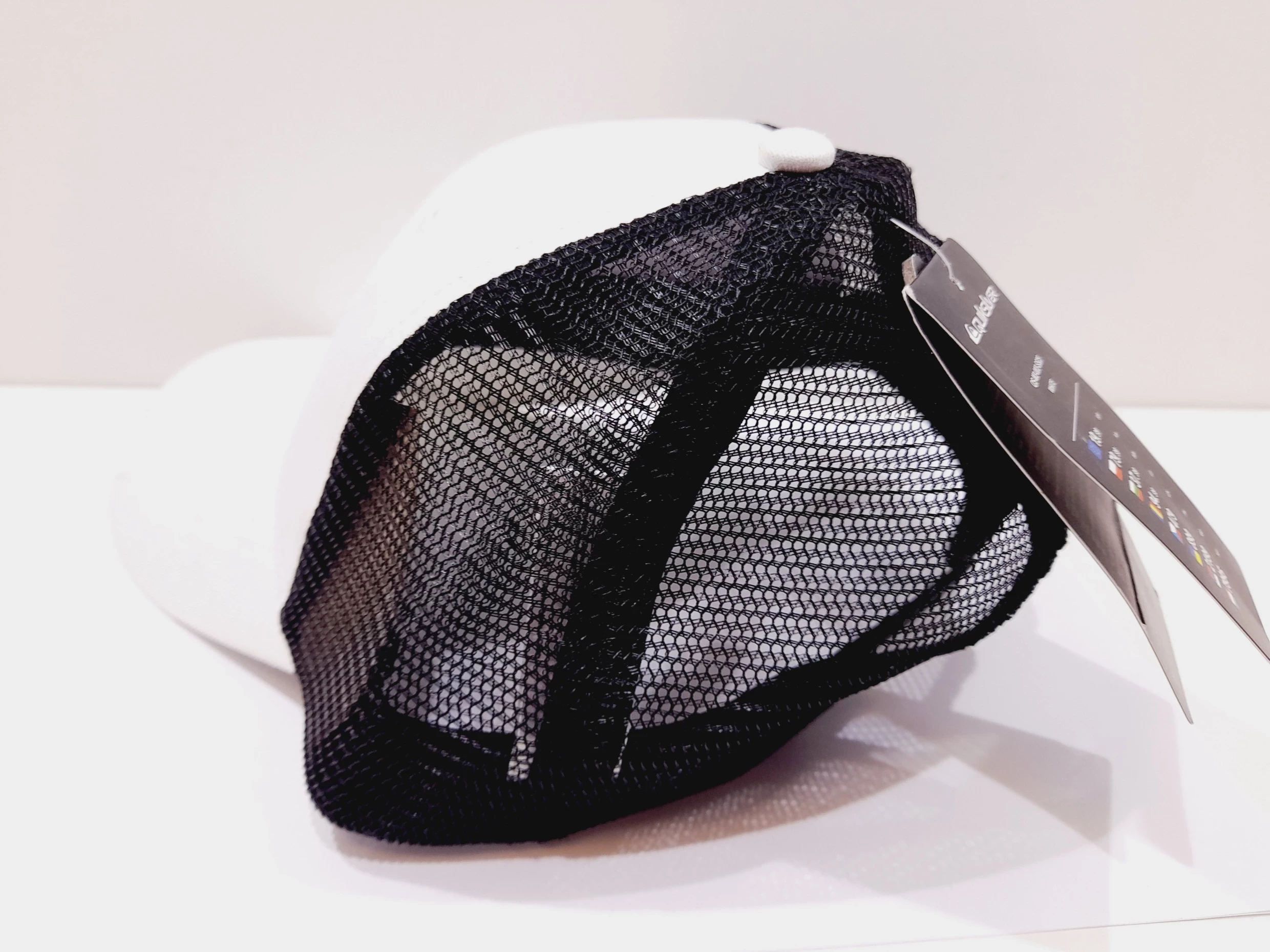 biala-czapka-z-daszkiem-quiksilver-ean-gtin-5906751174197