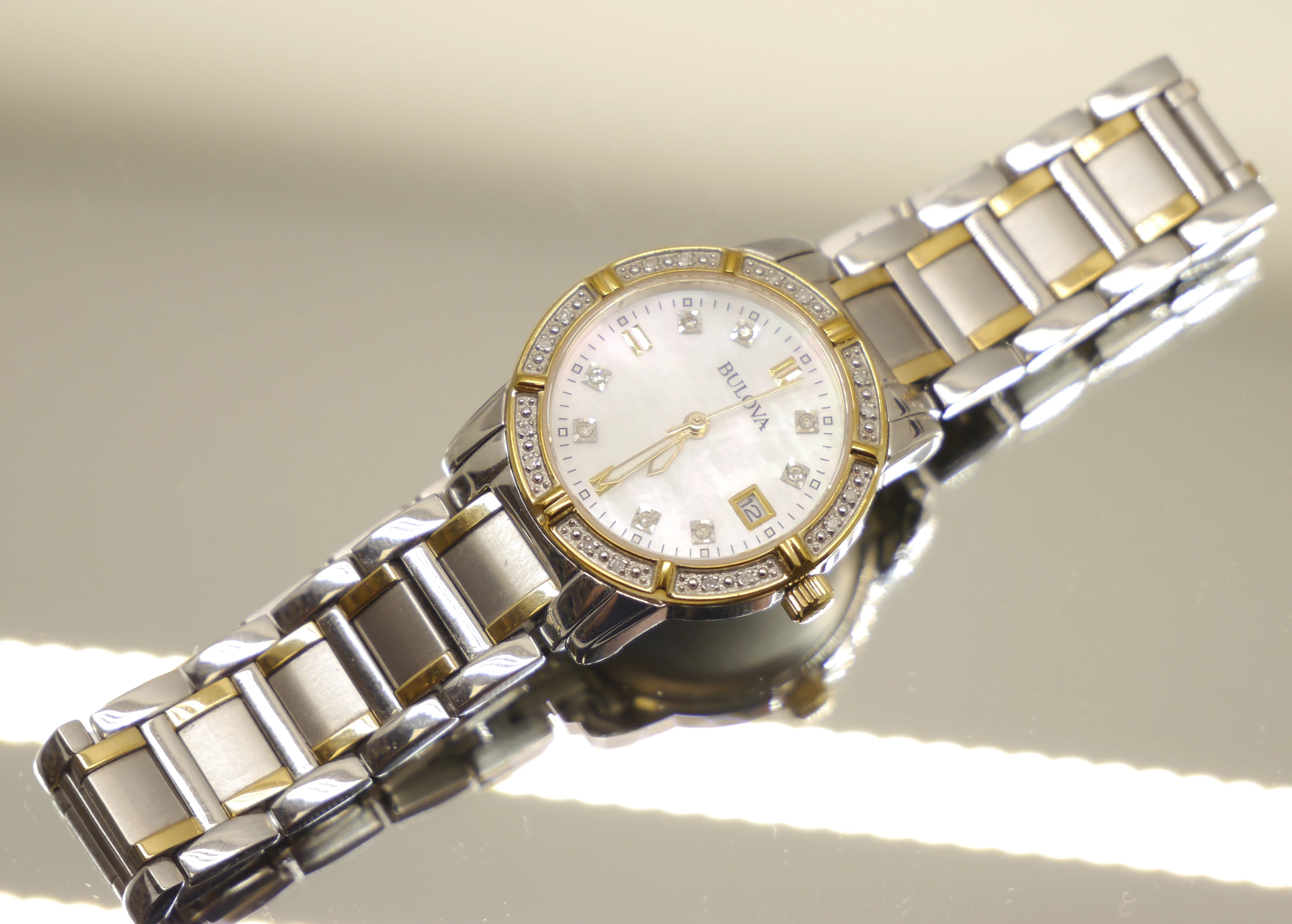 zegarek-bulova-diamond-98w107-model-98w107