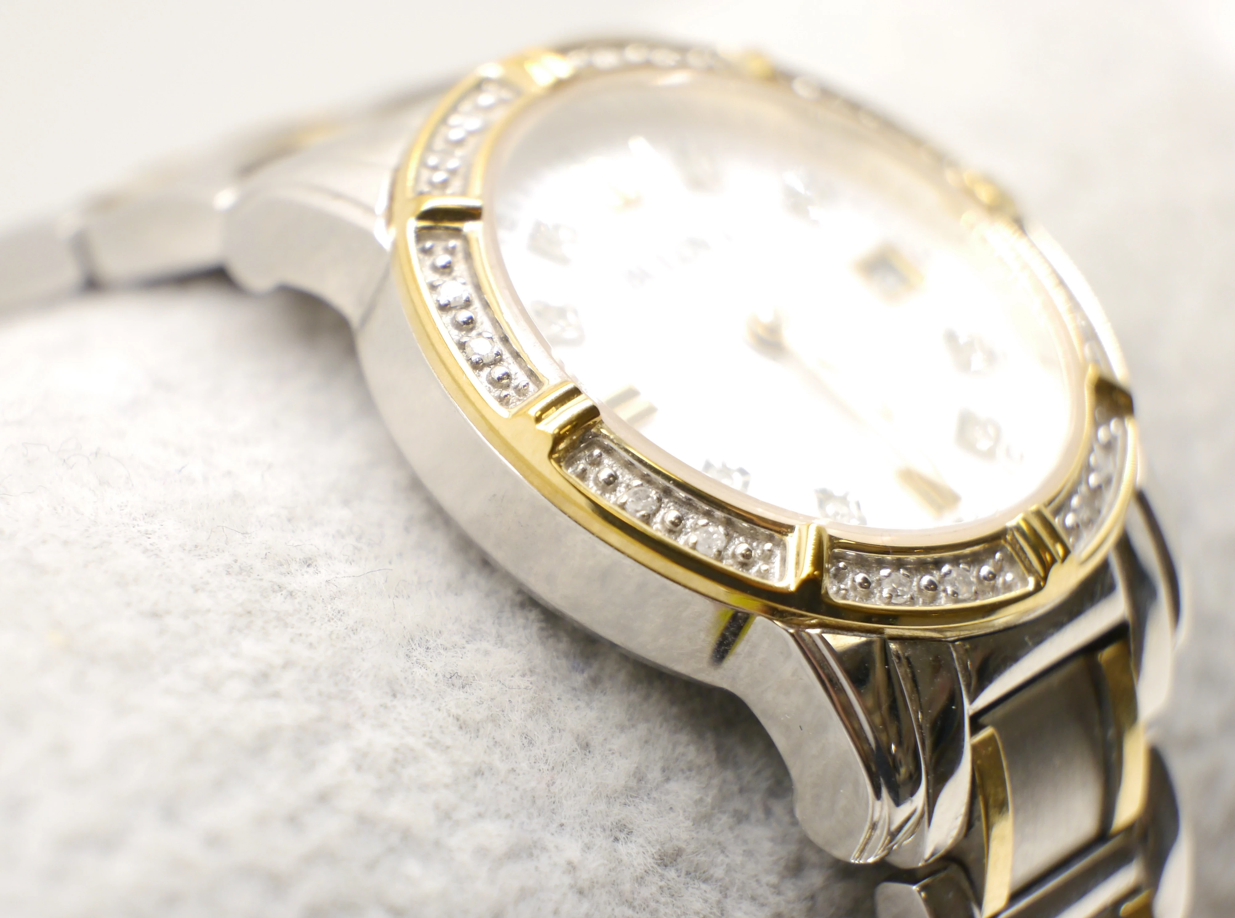 zegarek-bulova-diamond-98w107-wodoszczelnosc-129221-2