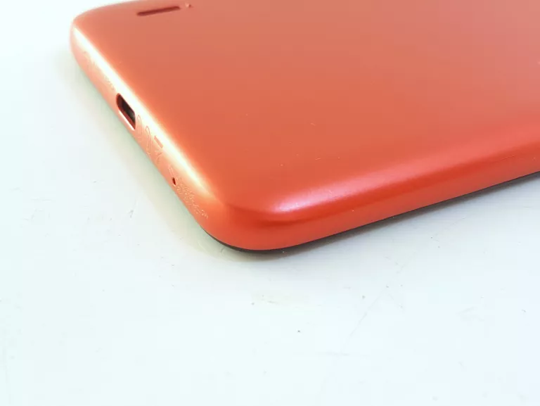 motorola-moto-e7-power-464gb-przekatna-ekranu-650