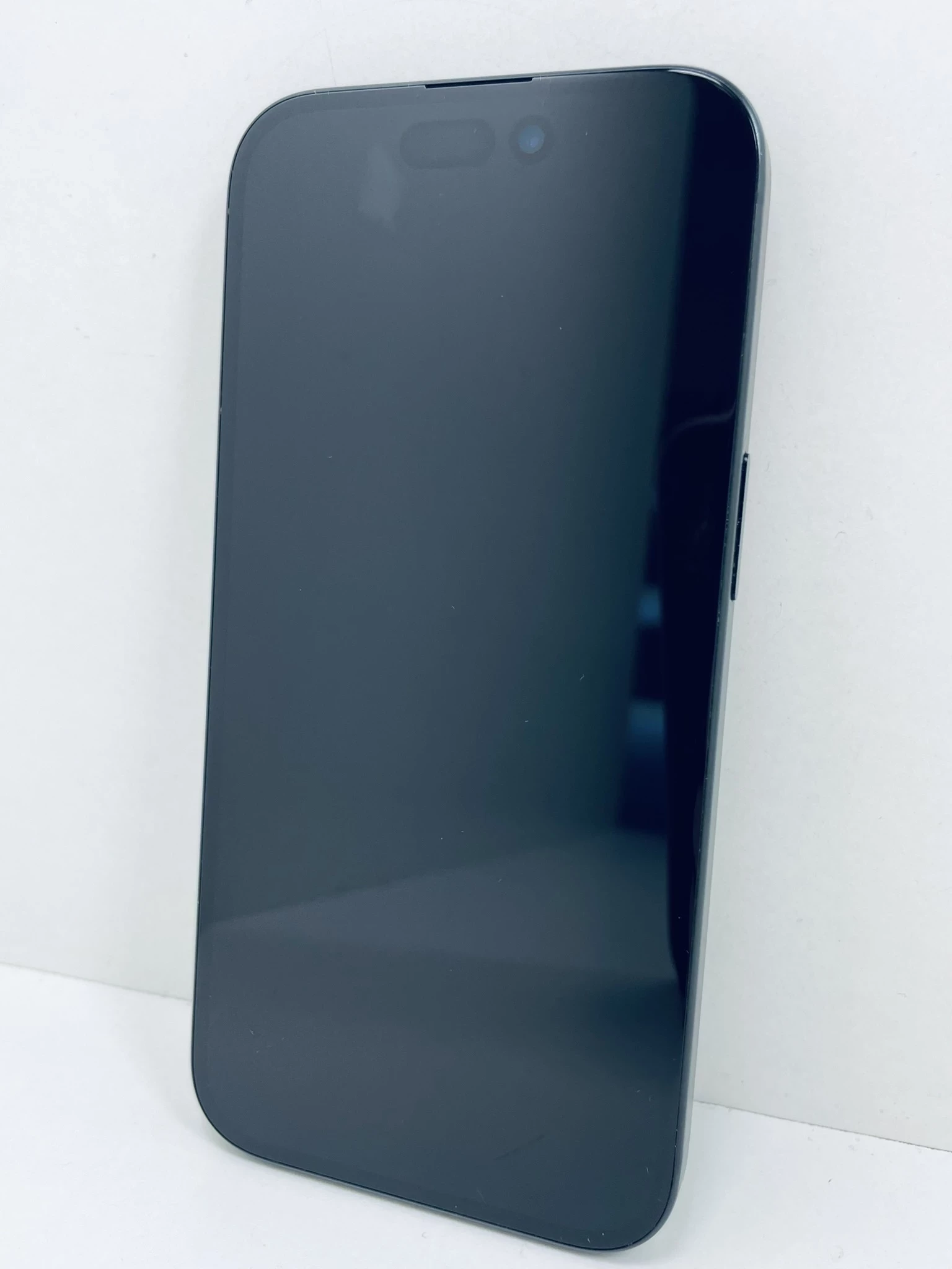 telefon-iphone-15-ean-gtin-195949035937