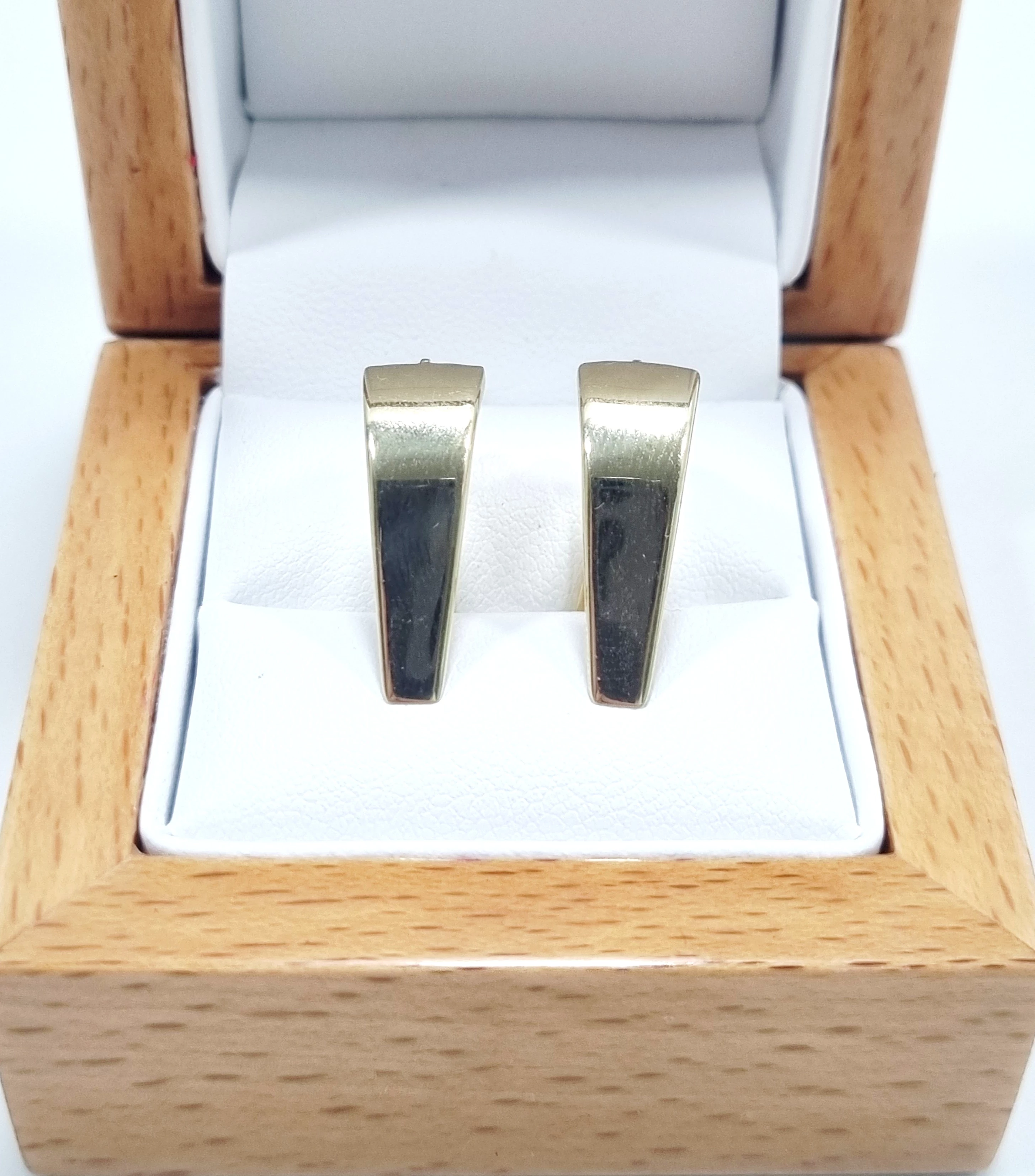 nienoszone-zlote-kolczyki-p585-185g-cechy-206618-2