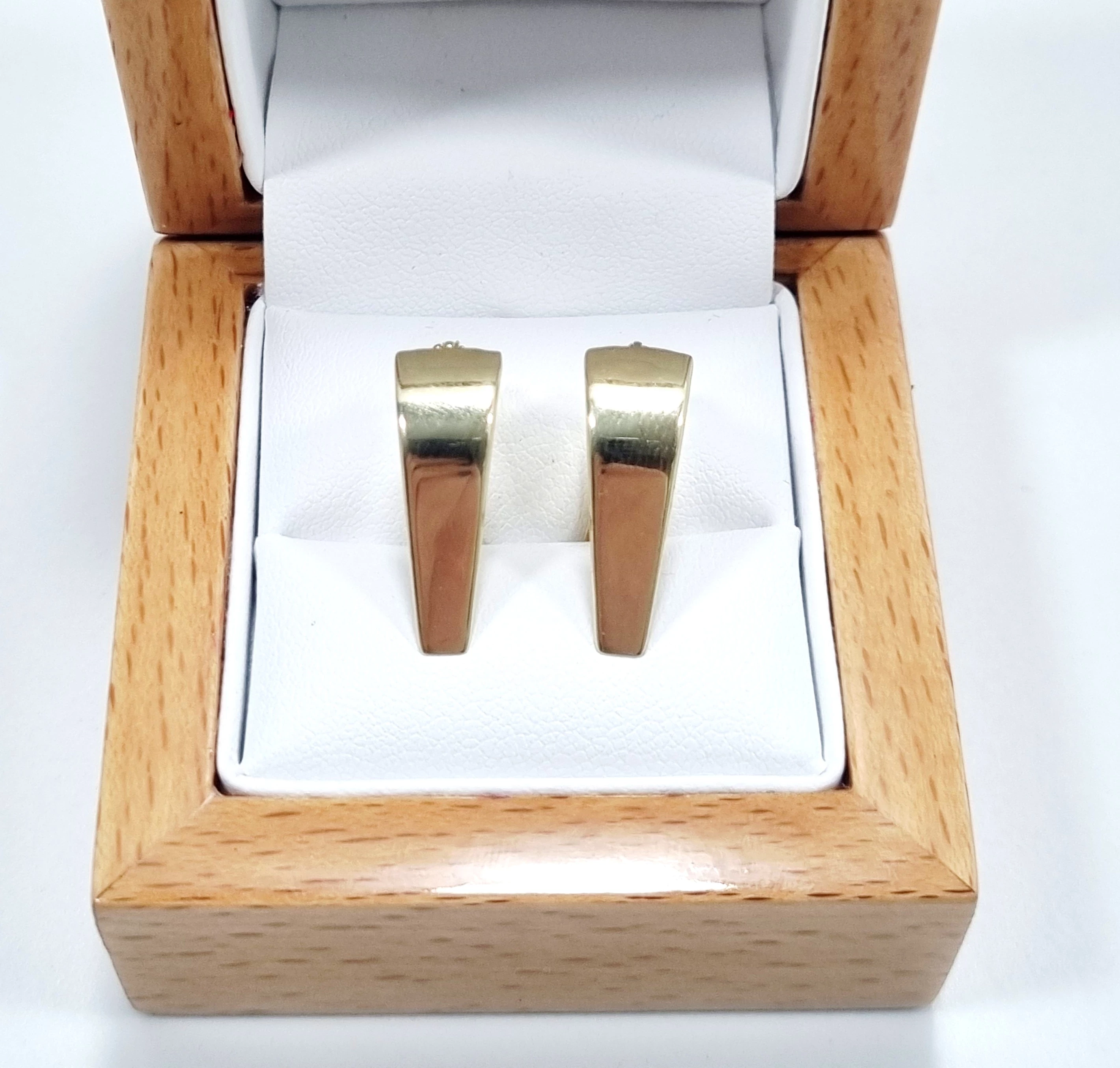 nienoszone-zlote-kolczyki-p585-185g-dlugosc-calkowita-100