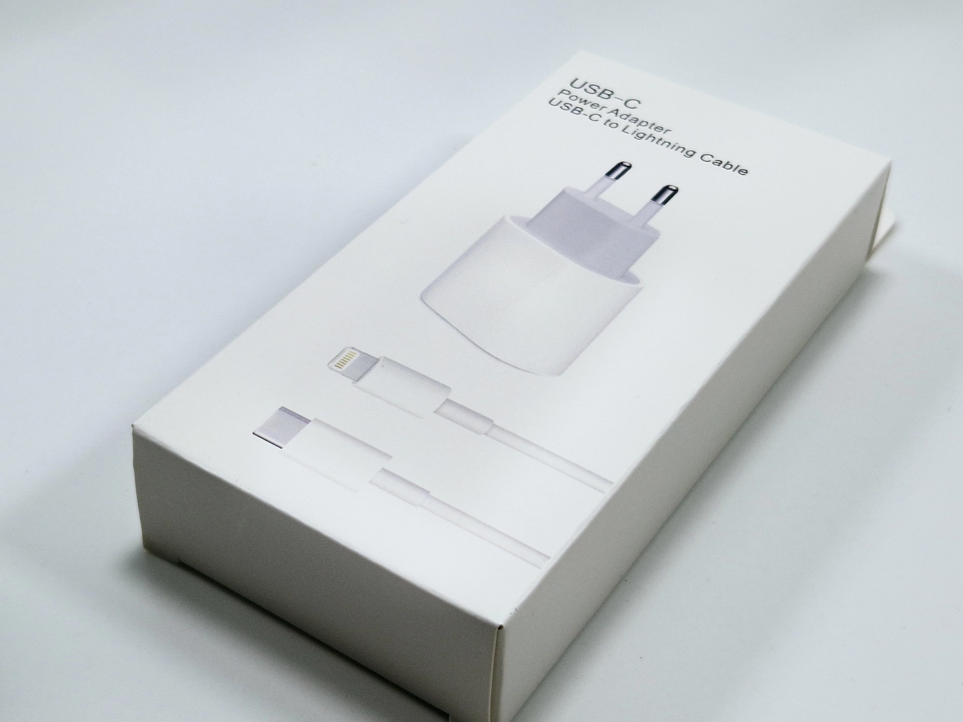 ladowarka-kostka-usb-c-lightning-dabrowskiego-80-poznan-ska